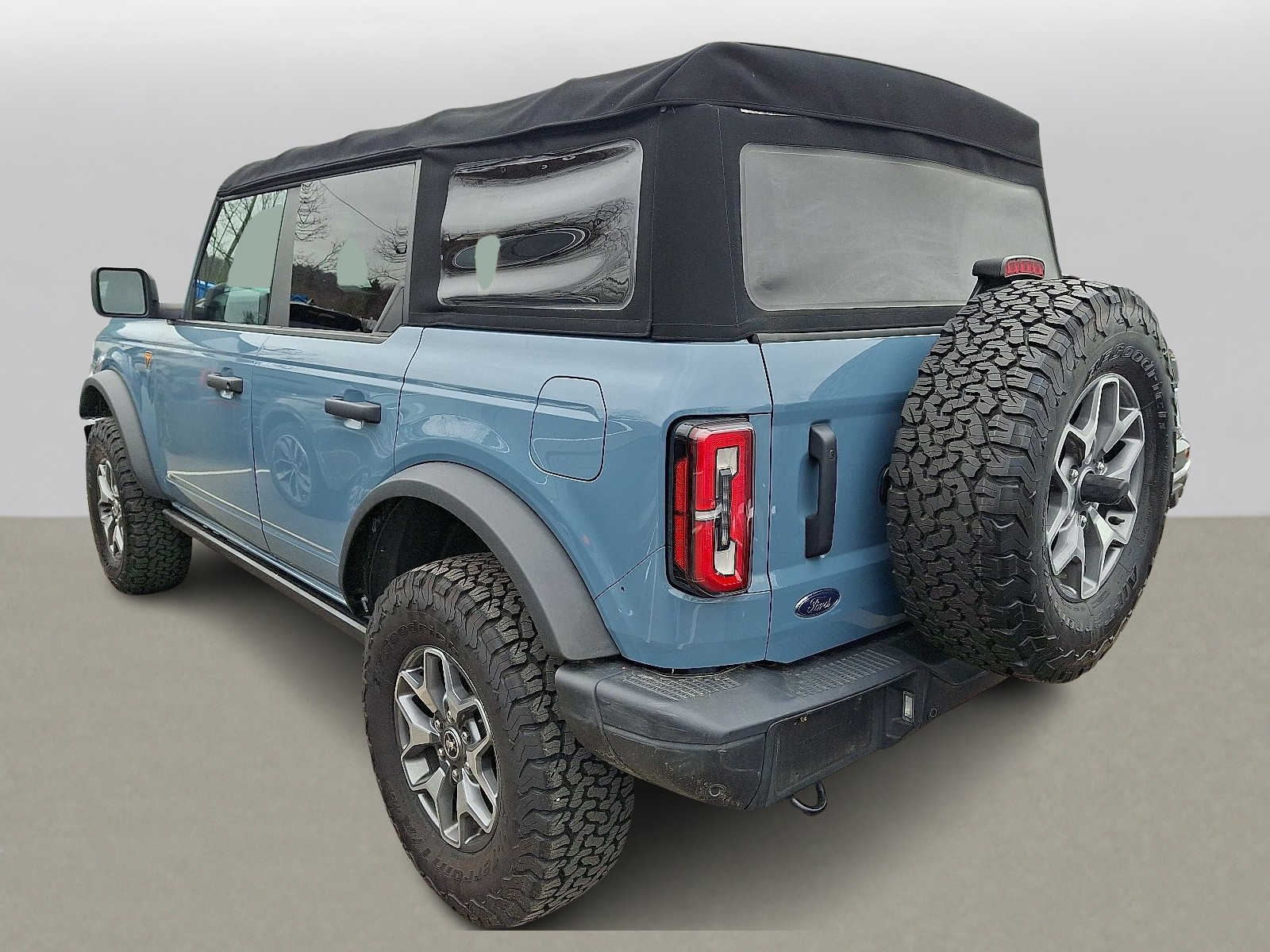 Thumbnail: 2021 Ford Bronco - 4