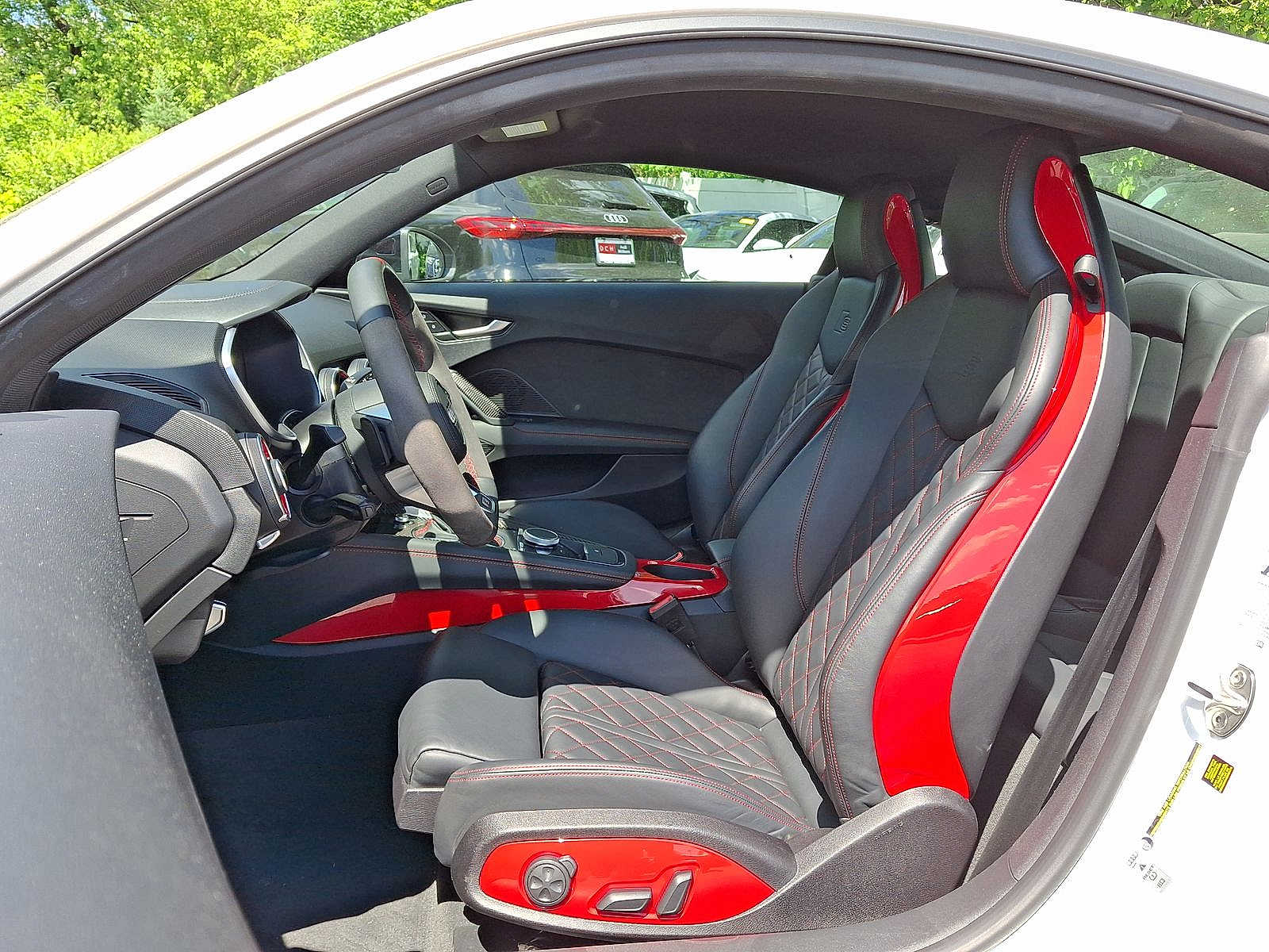 Thumbnail: 2021 Audi TTS - 10