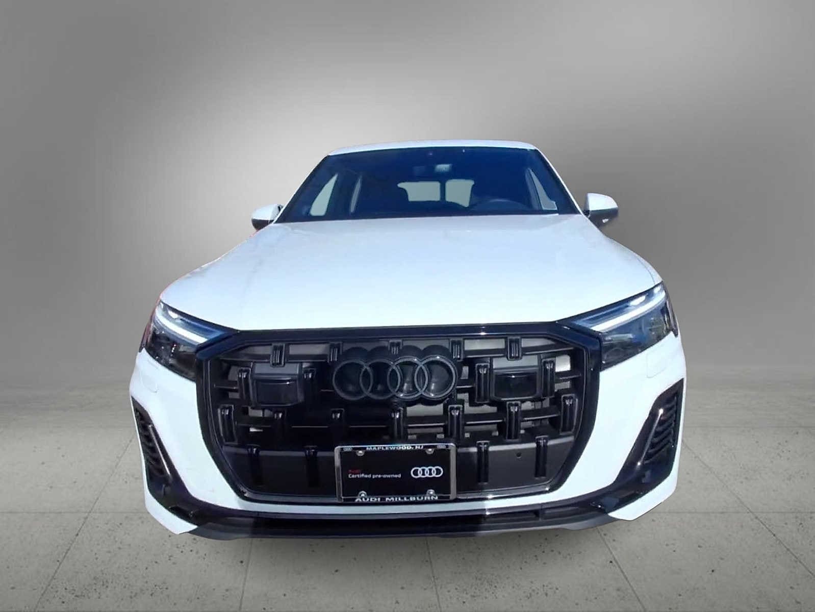 Thumbnail: 2025 Audi Q7 - 3