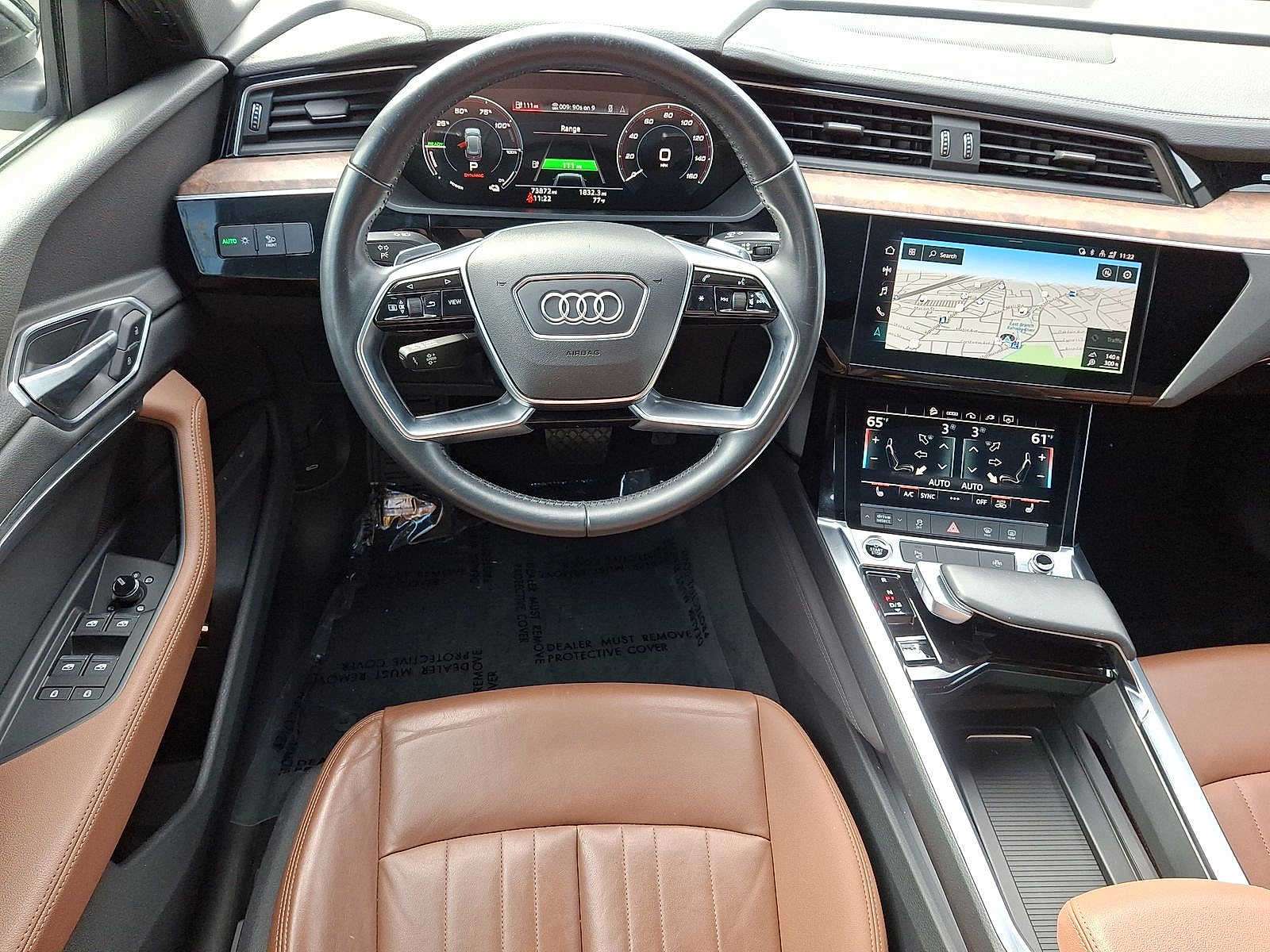 Thumbnail: 2021 Audi e-tron - 21
