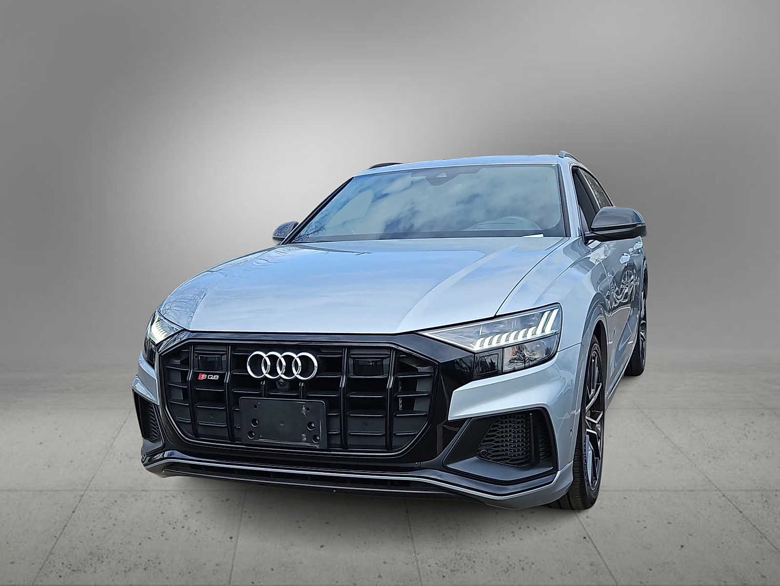 Thumbnail: 2023 Audi SQ8 - 3