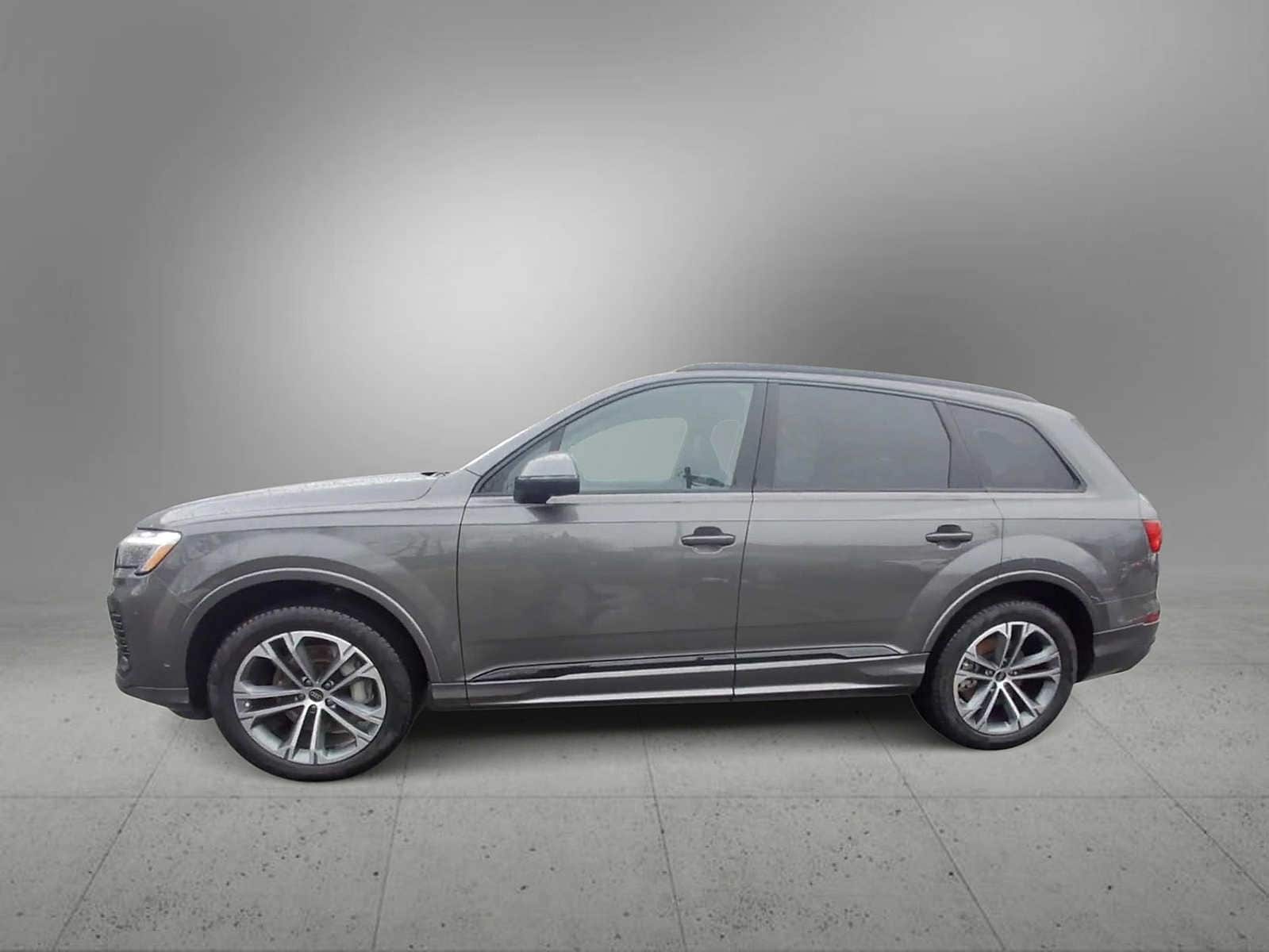 Thumbnail: 2025 Audi Q7 - 5