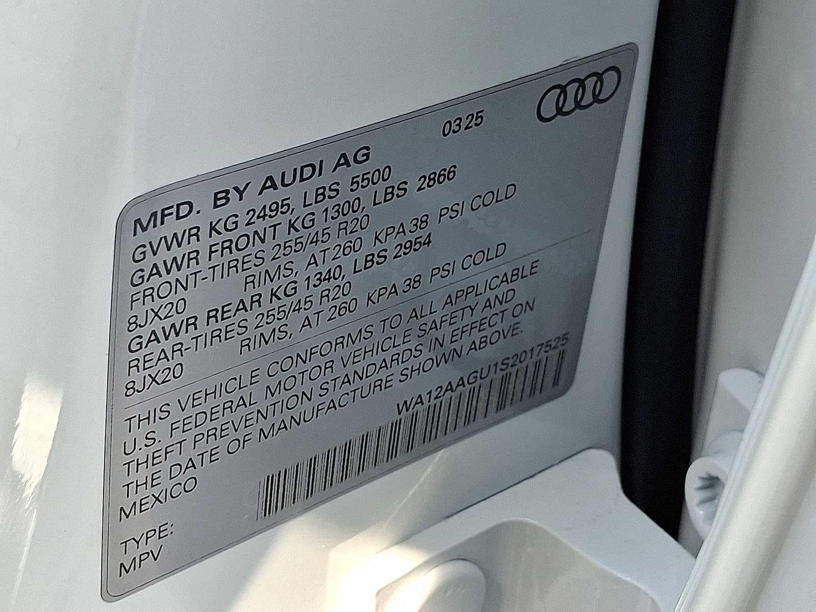Thumbnail: 2025 Audi Q5 - 16