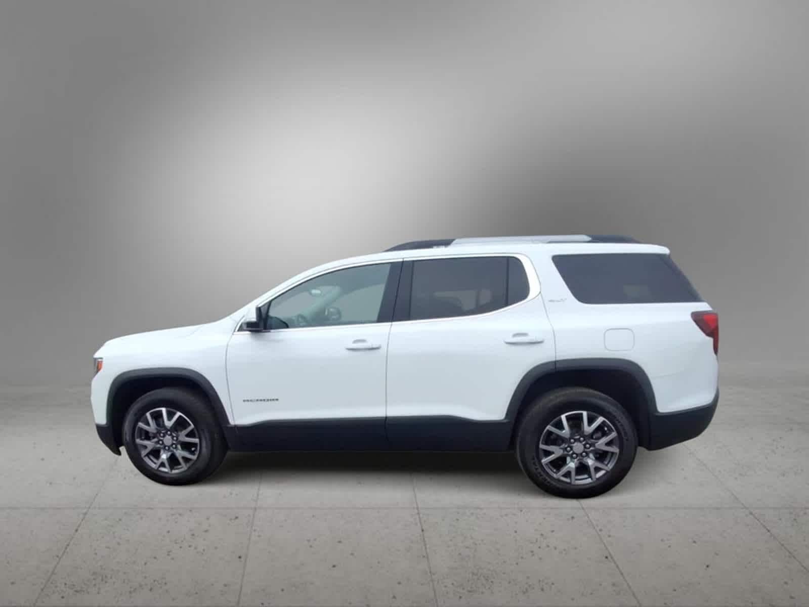 2023 GMC Acadia SLT 5