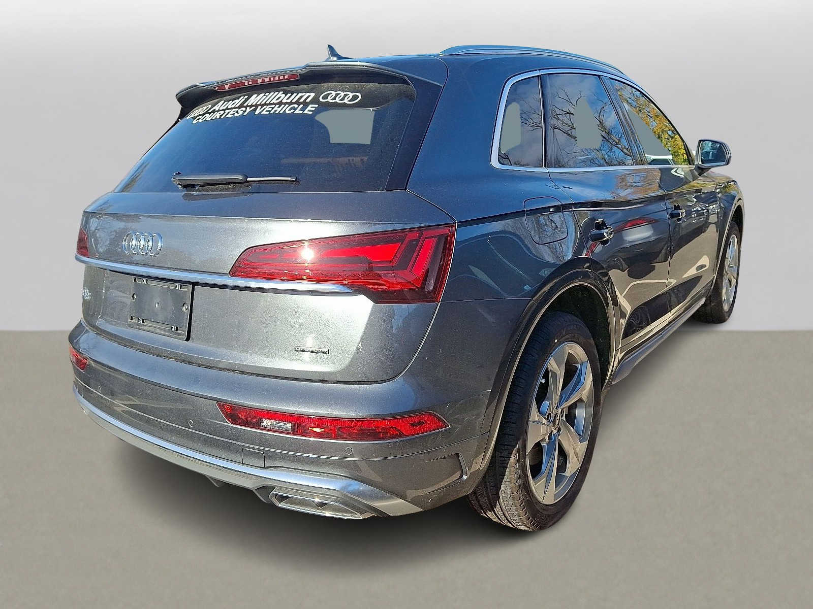 Thumbnail: 2025 Audi Q5 - 3