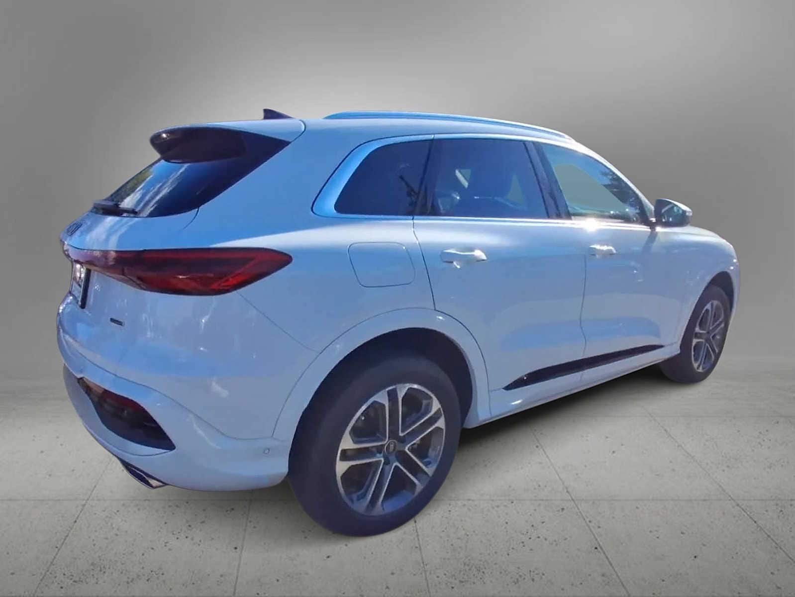 Thumbnail: 2025 Audi Q5 - 8