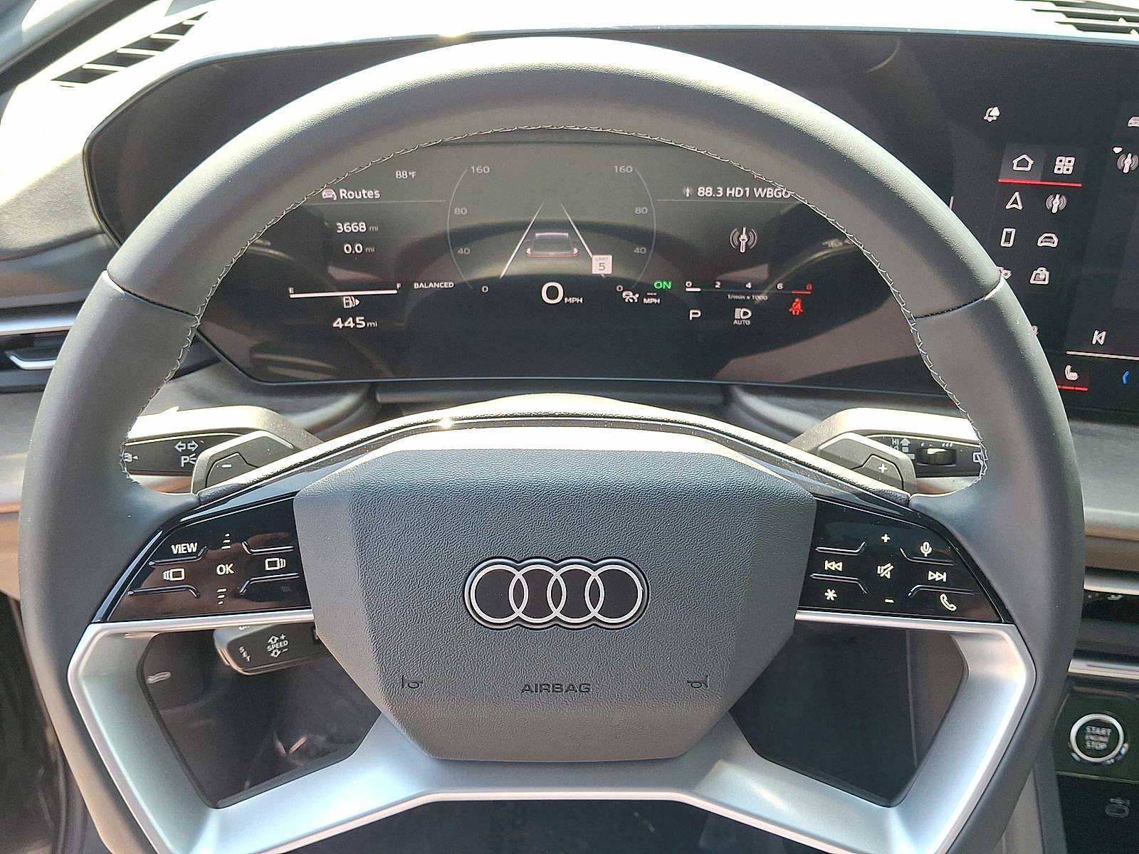 Thumbnail: 2025 Audi Q5 - 16