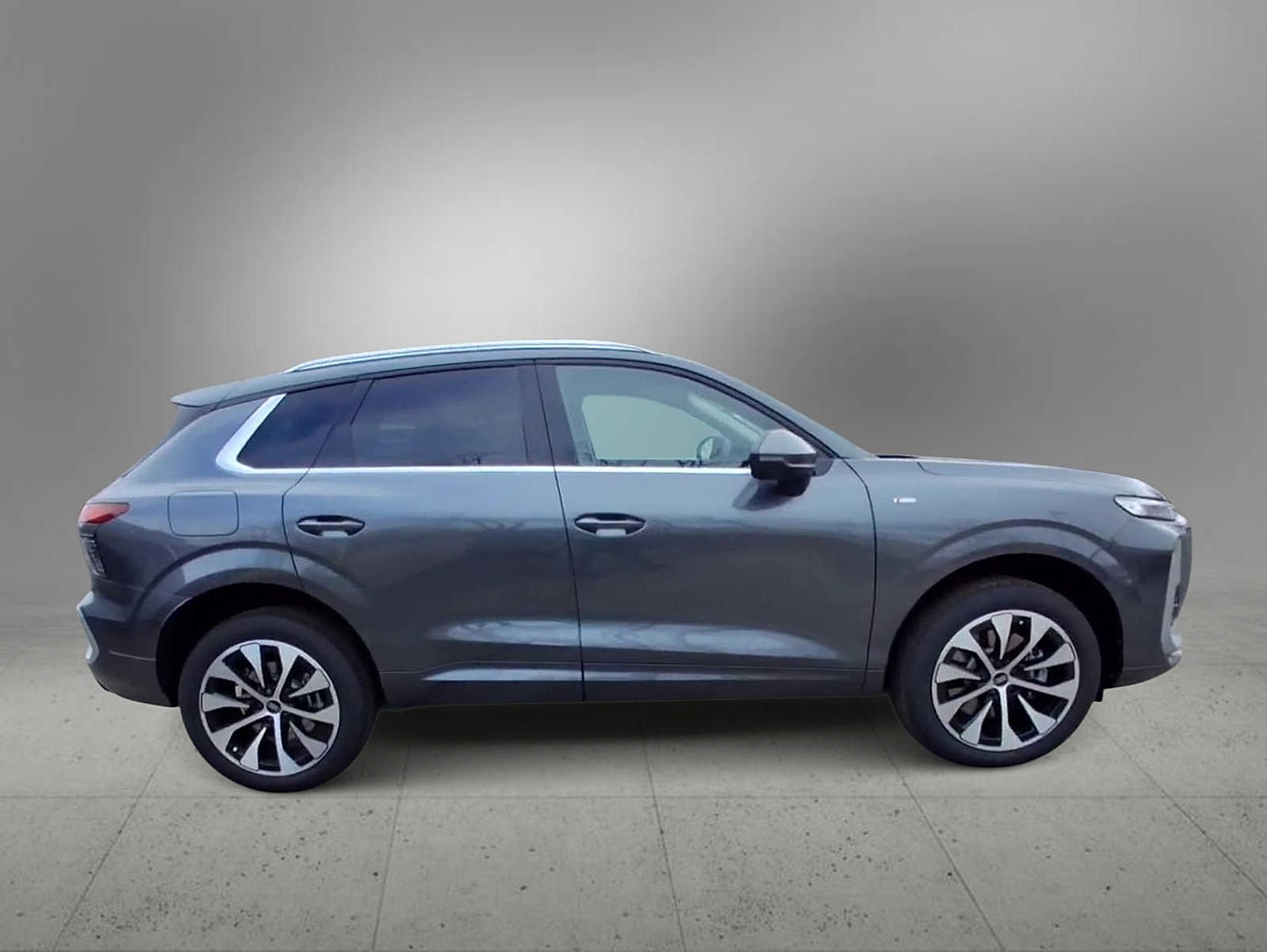 Thumbnail: 2026 Audi Q3 - 9