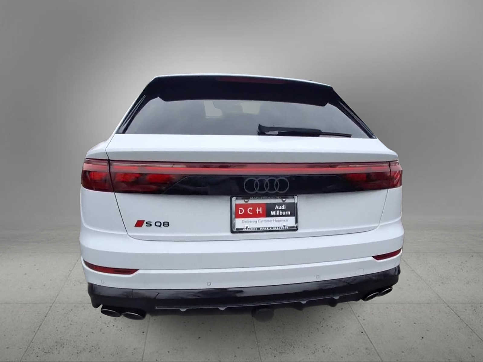 Thumbnail: 2026 Audi SQ8 - 7