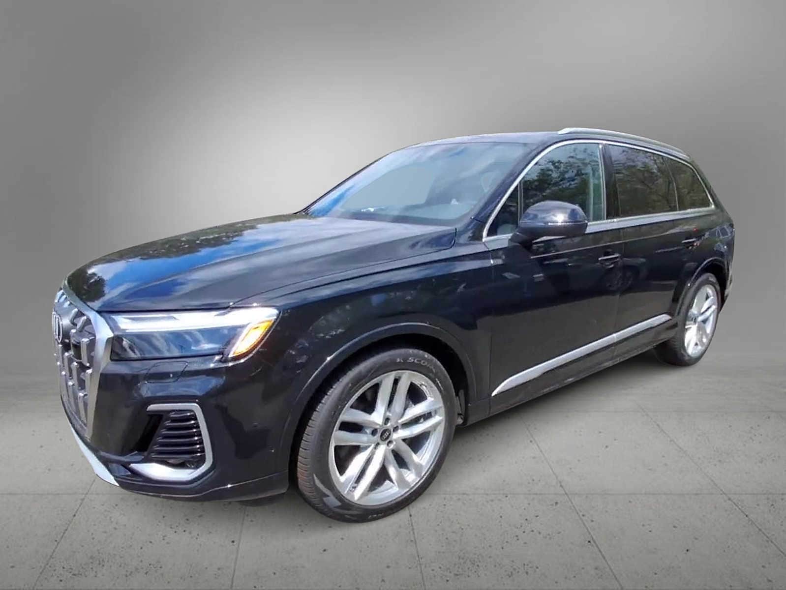 Thumbnail: 2025 Audi Q7 - 4