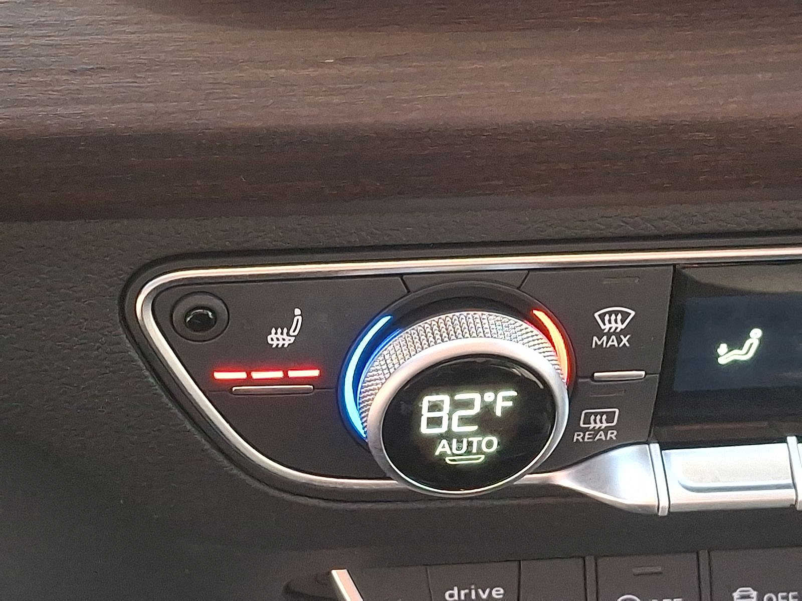 Thumbnail: 2023 Audi Q5 - 19