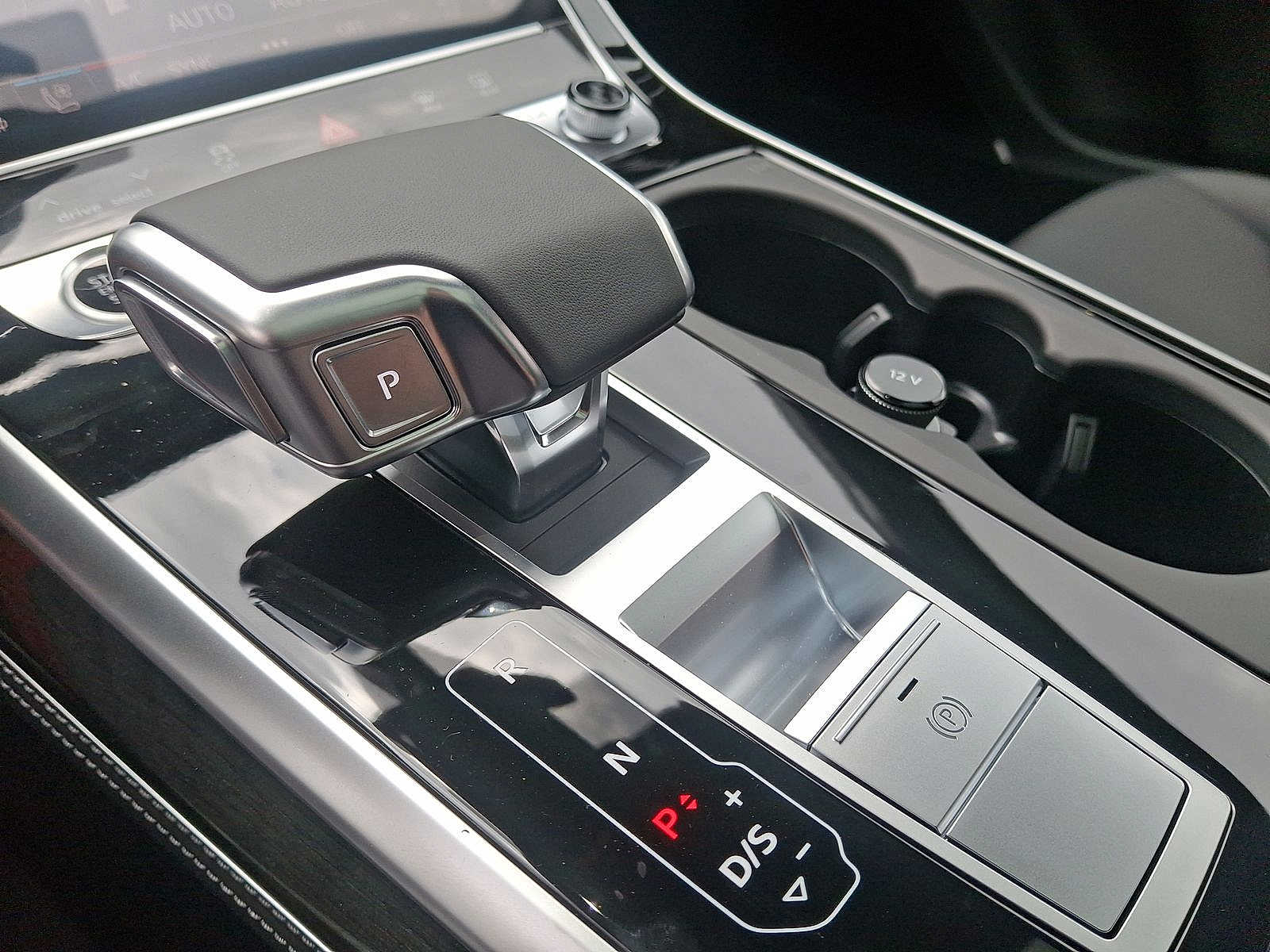 Thumbnail: 2025 Audi Q7 - 13