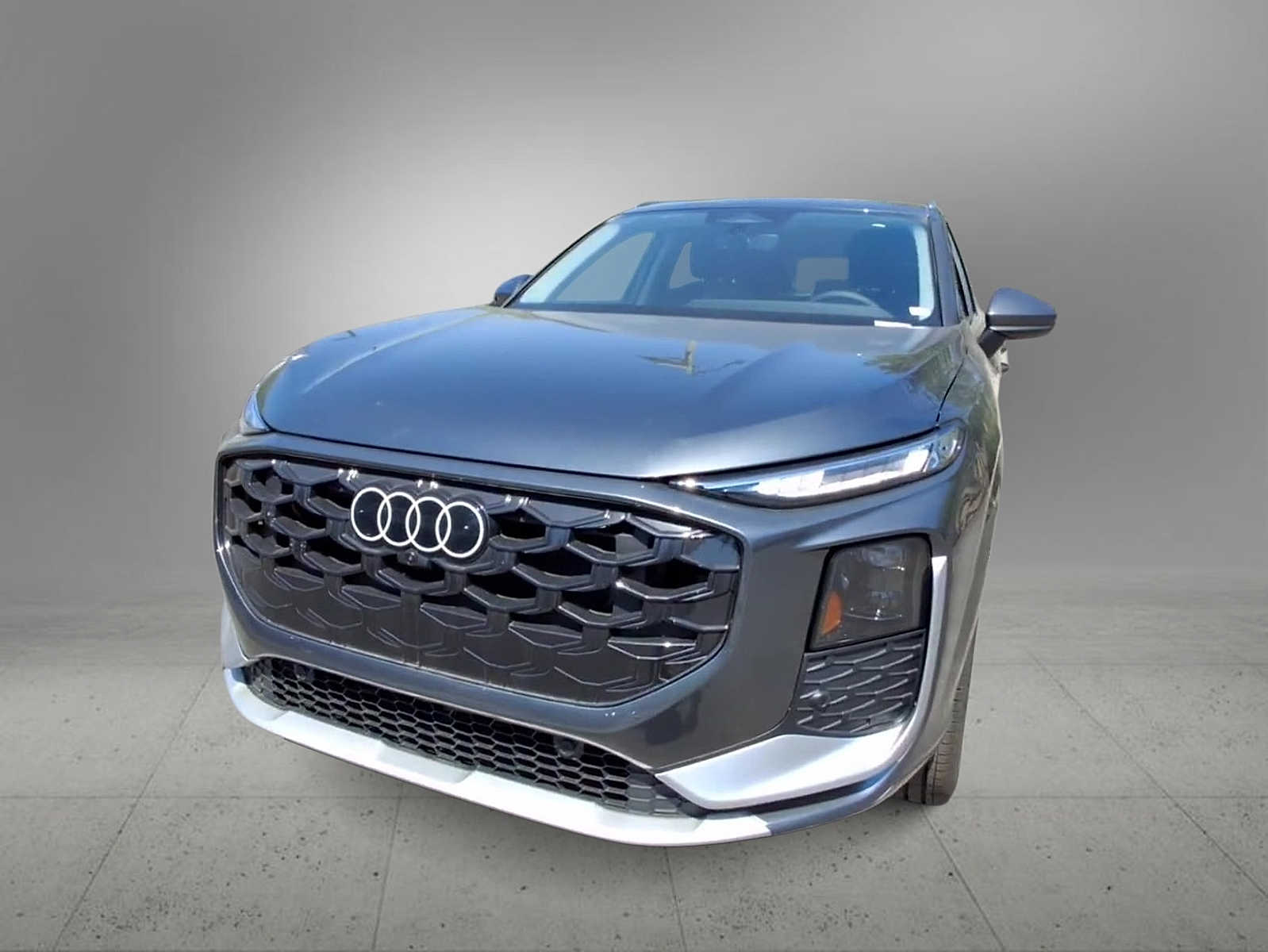 Thumbnail: 2026 Audi Q3 - 3