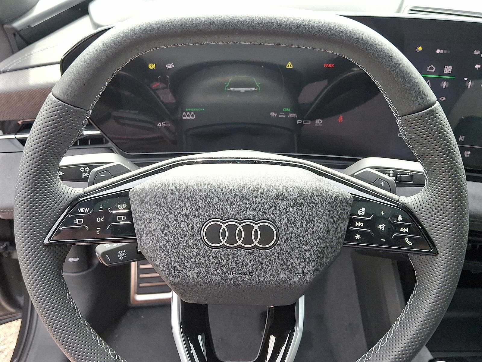 Thumbnail: 2025 Audi e-tron S - 16