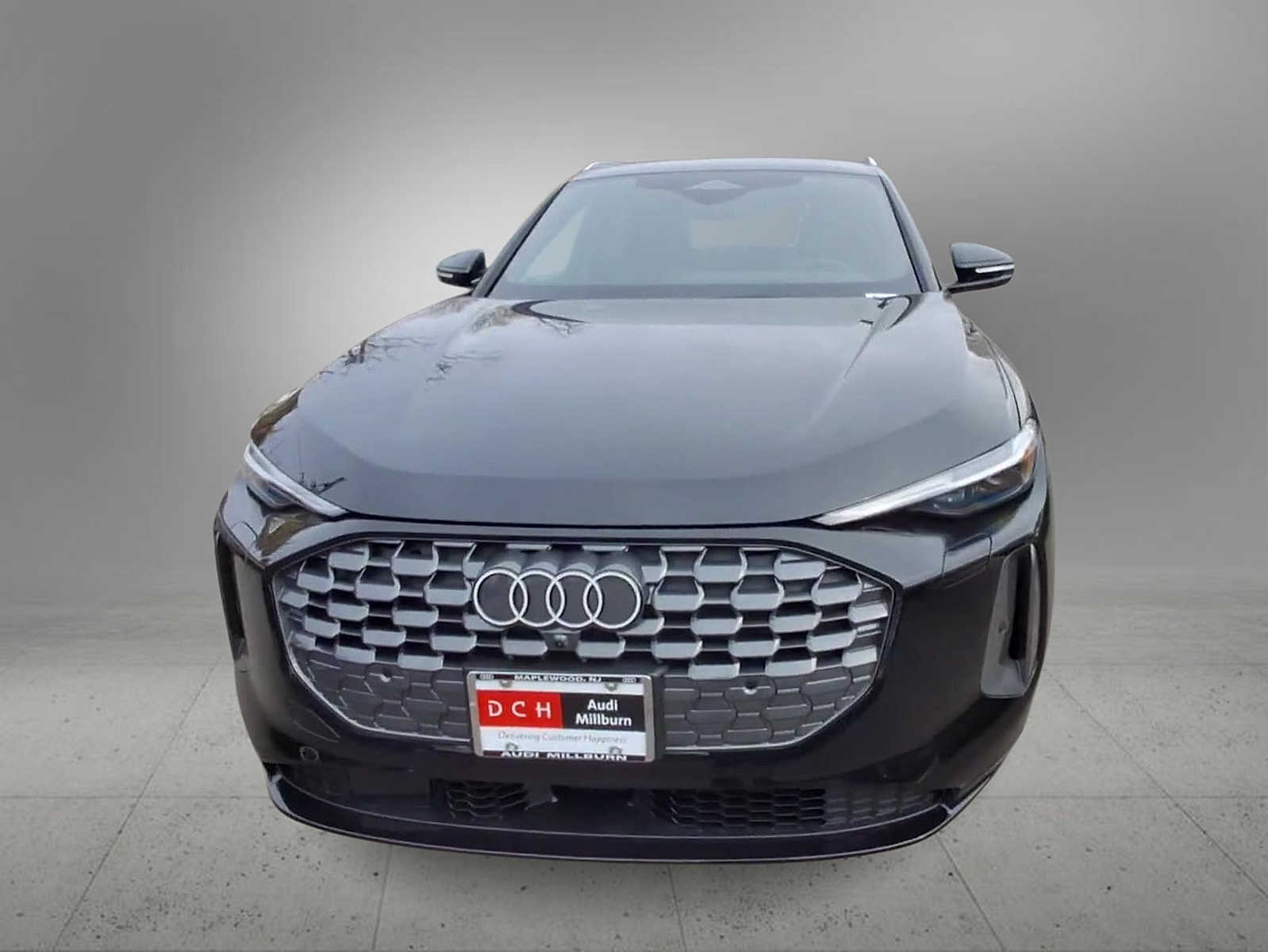 Thumbnail: 2025 Audi Q5 - 3