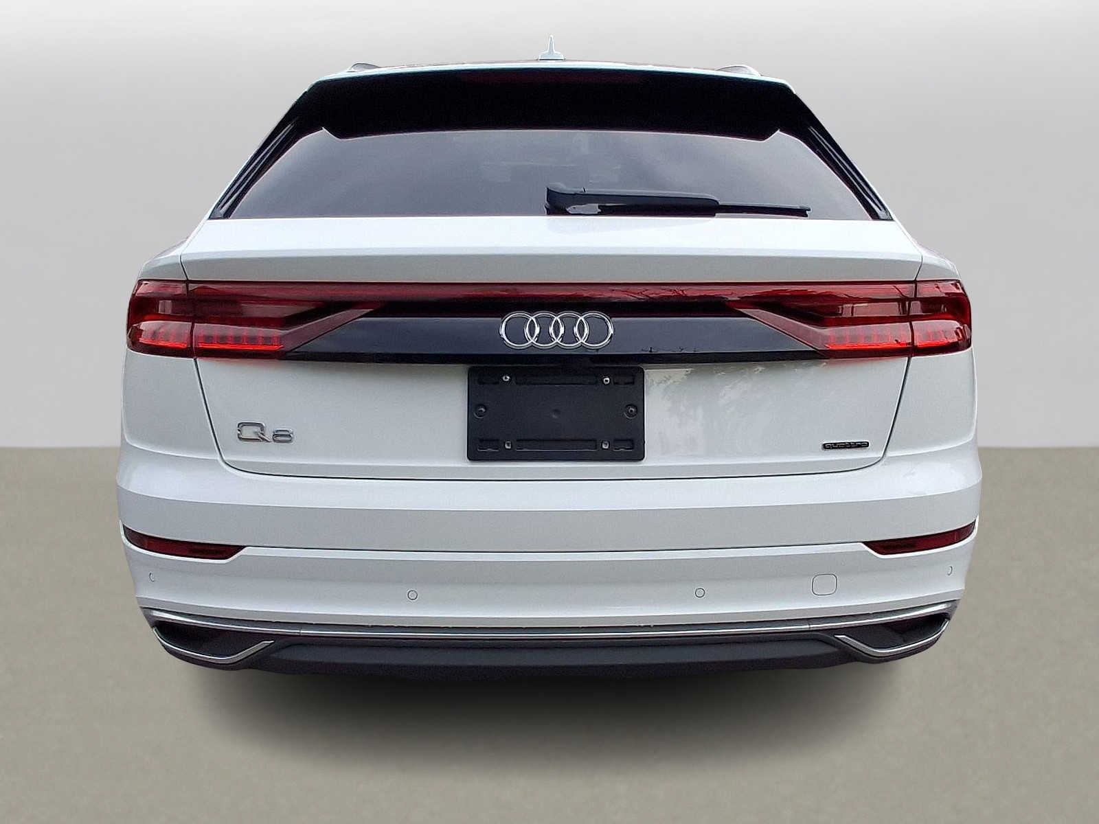 Thumbnail: 2023 Audi Q8 - 28