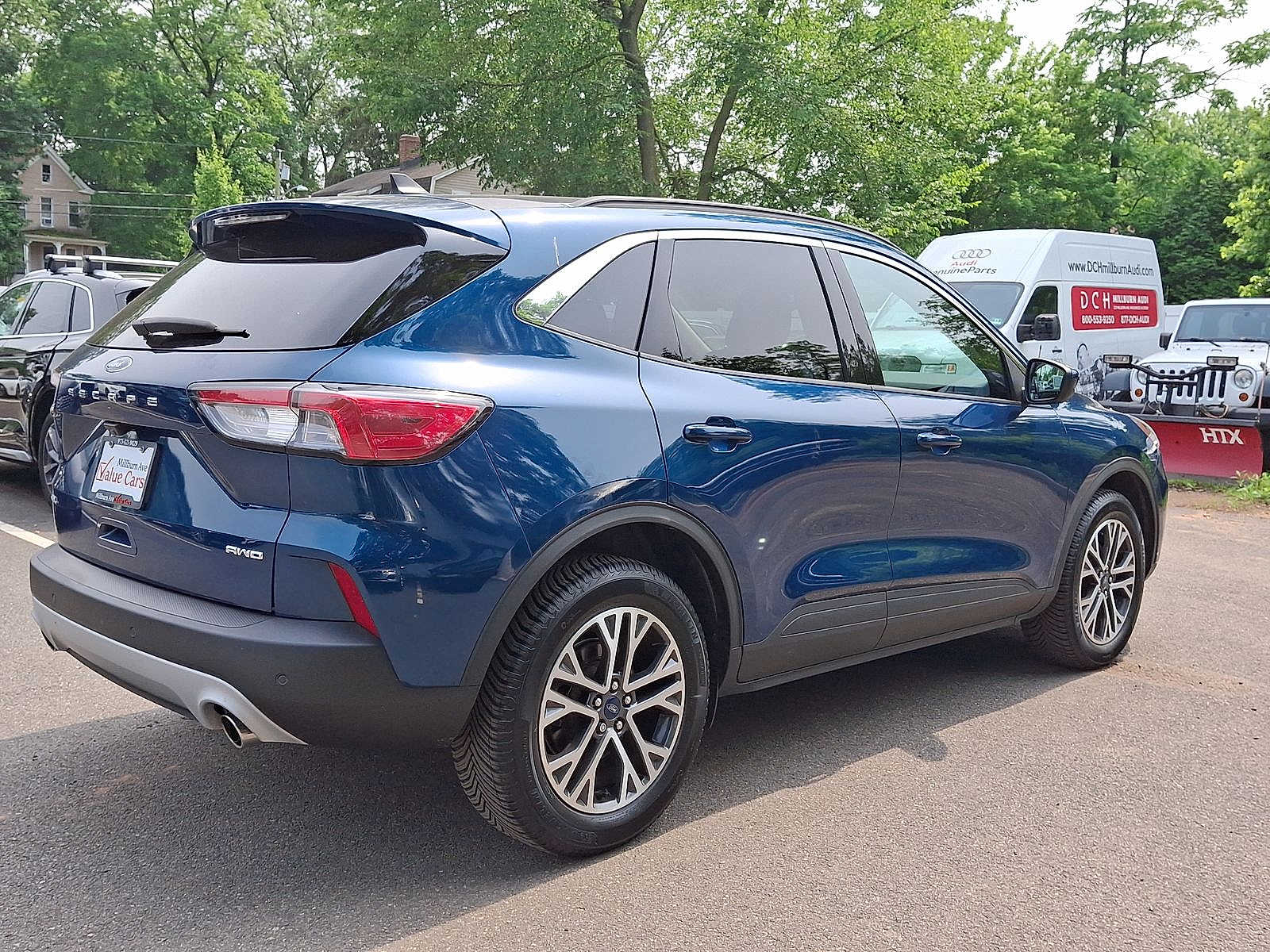 2020 Ford Escape SEL 24