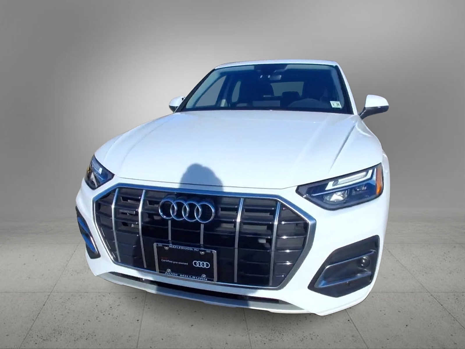 Thumbnail: 2023 Audi Q5 - 3