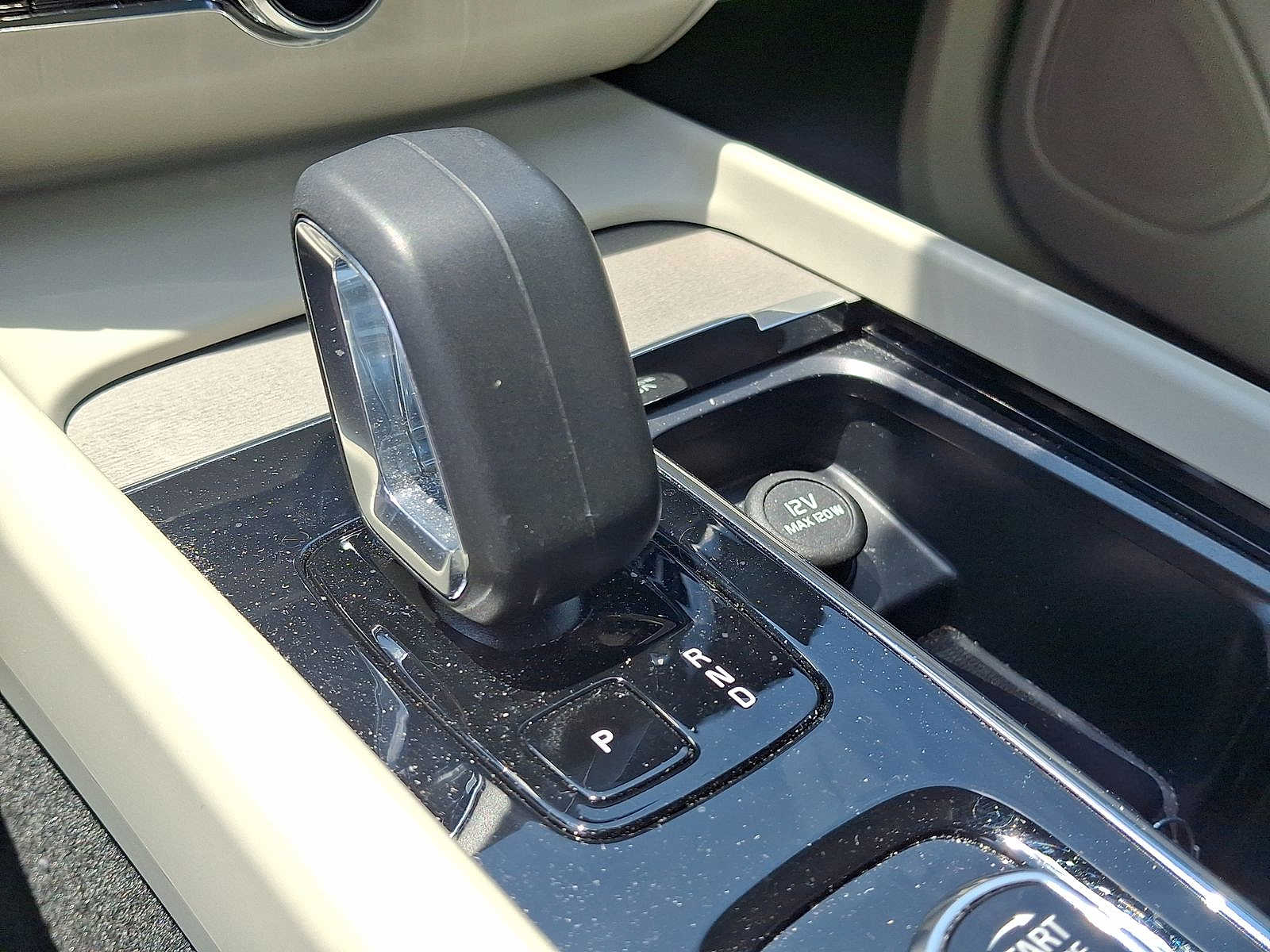 2023 Volvo XC60 B5 Plus 11