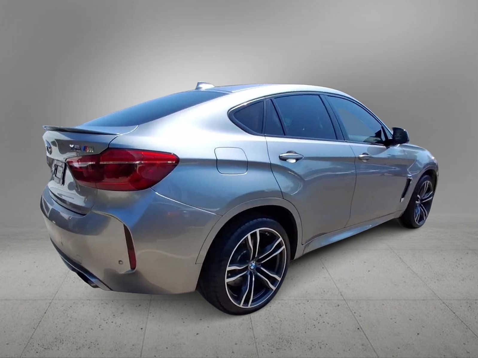 Thumbnail: 2015 BMW X6 - 8