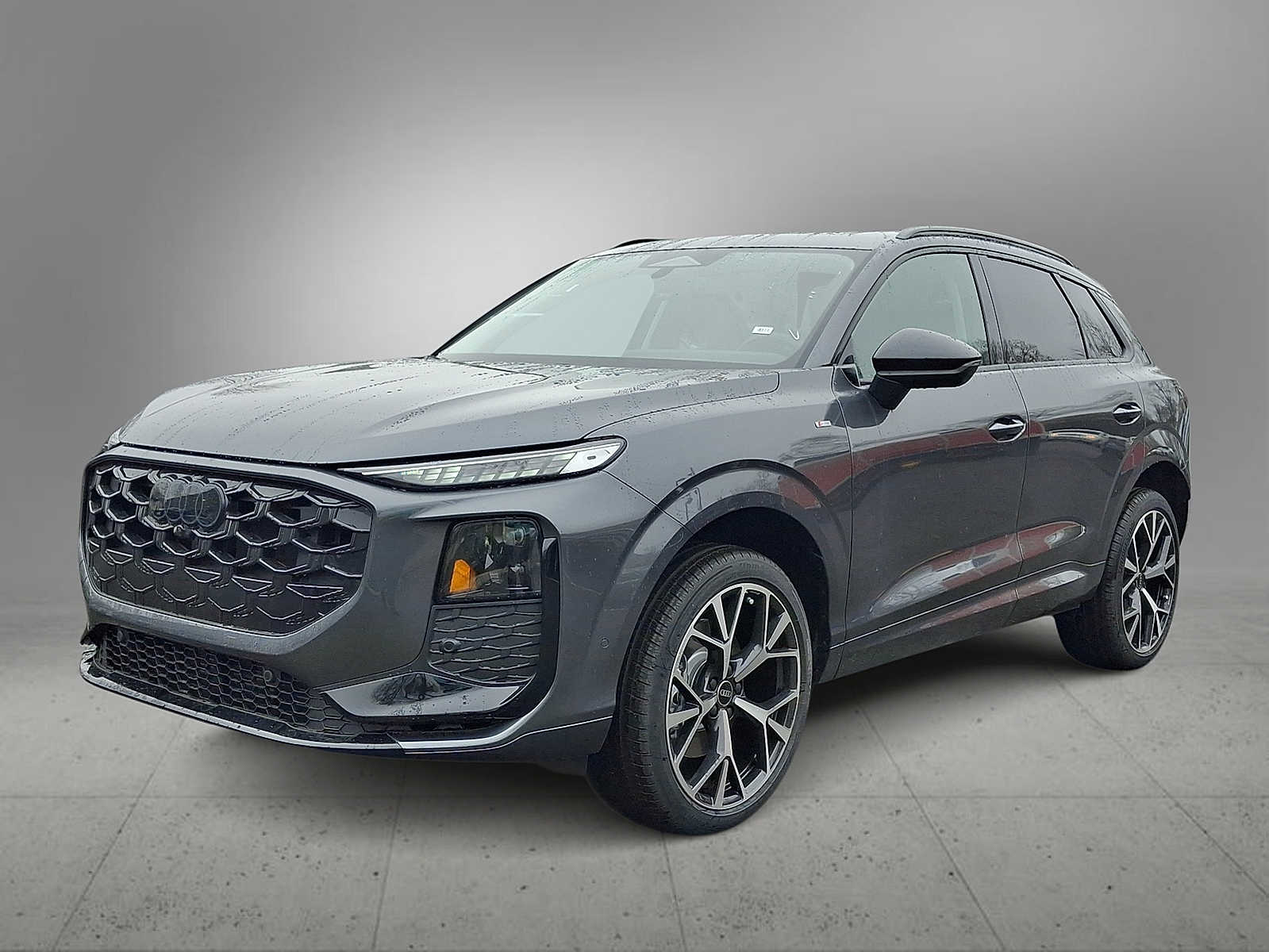 Thumbnail: 2026 Audi Q3 - 1