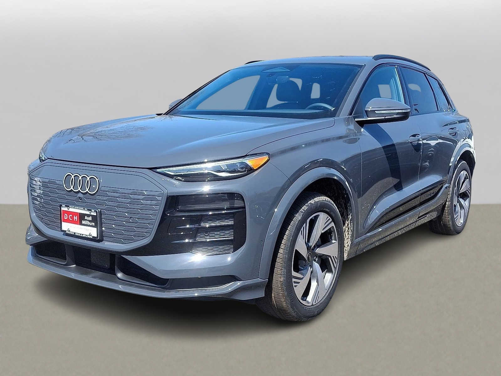 2025 Audi Q6 e-tron Premium -
                  Maplewood, NJ