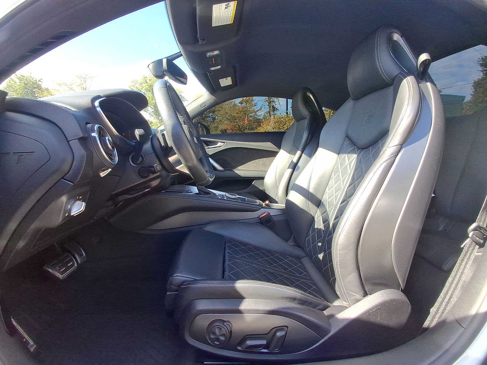 Thumbnail: 2019 Audi TTS - 11