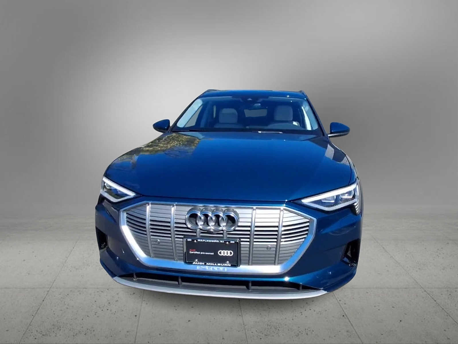 2022 Audi e-tron Premium Plus photo 3