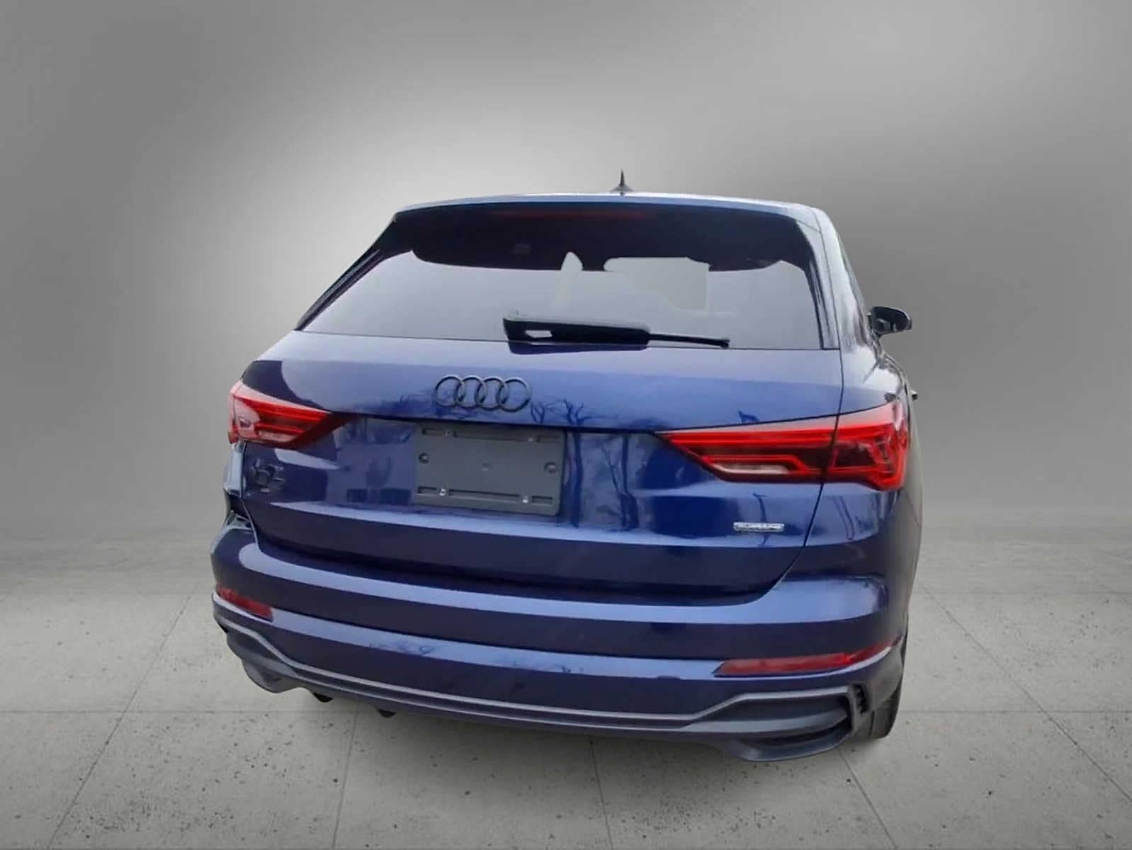Thumbnail: 2022 Audi Q3 - 7