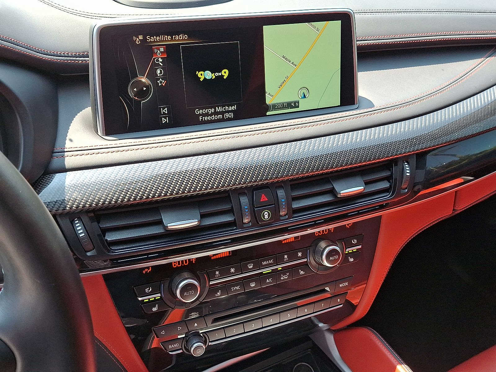 Thumbnail: 2015 BMW X6 - 14