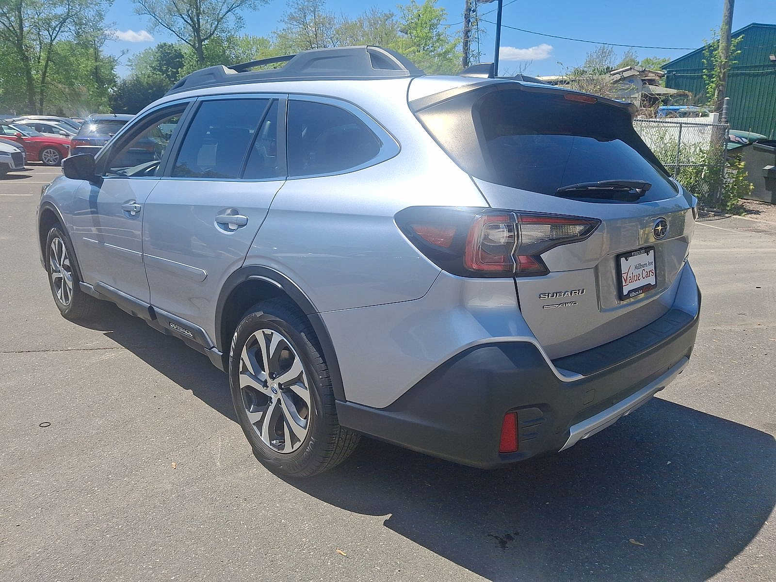 Thumbnail: 2022 Subaru Outback - 20