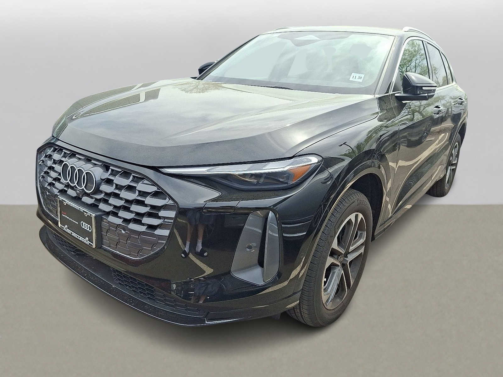 Thumbnail: 2025 Audi Q5 - 1