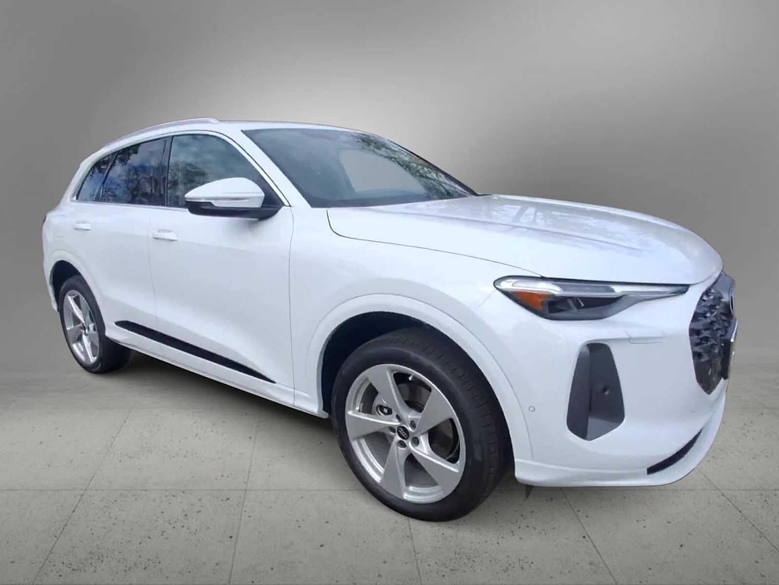 Thumbnail: 2025 Audi Q5 - 2