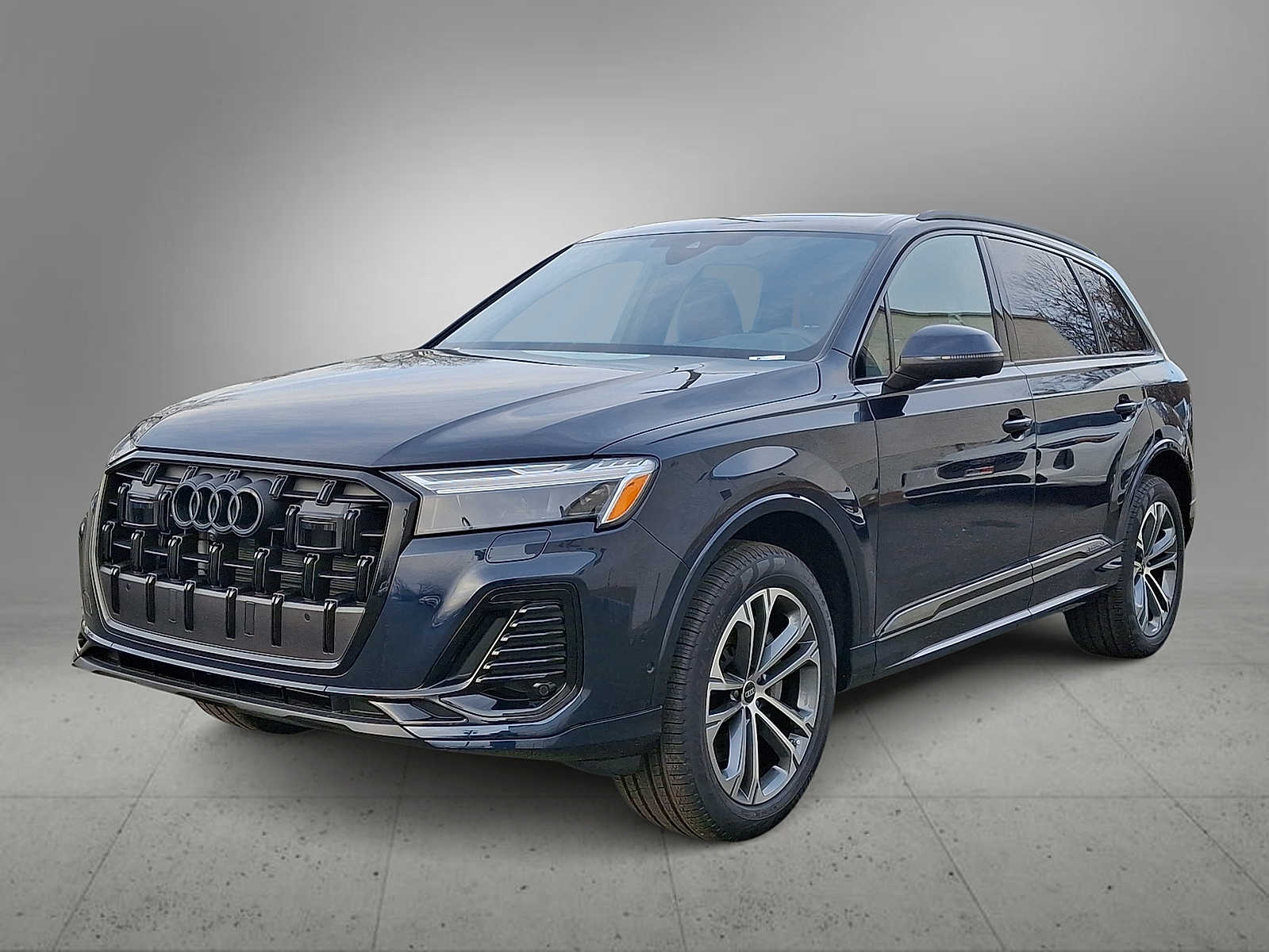 Thumbnail: 2026 Audi Q7 - 1