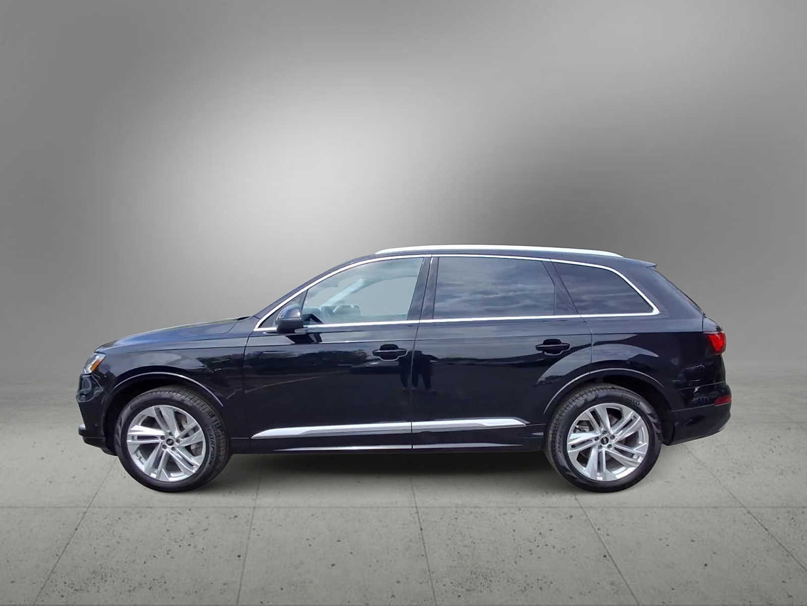 Thumbnail: 2023 Audi Q7 - 5