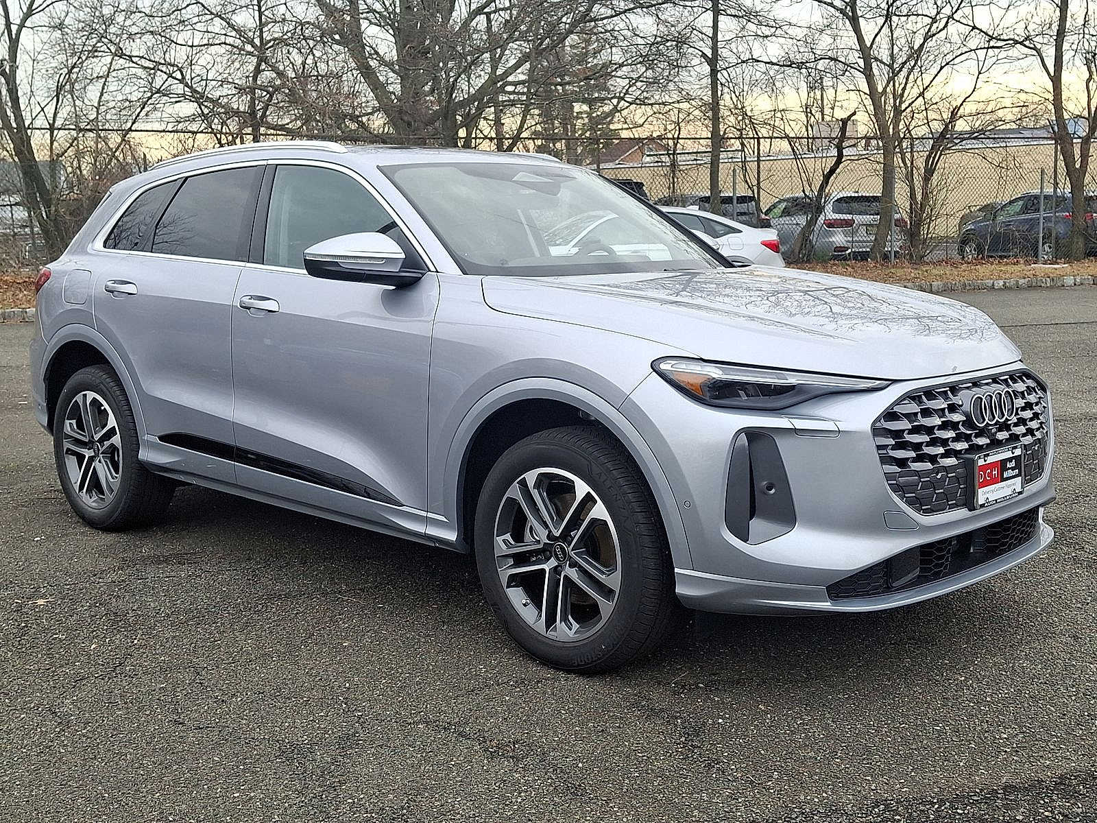 Thumbnail: 2025 Audi Q5 - 10