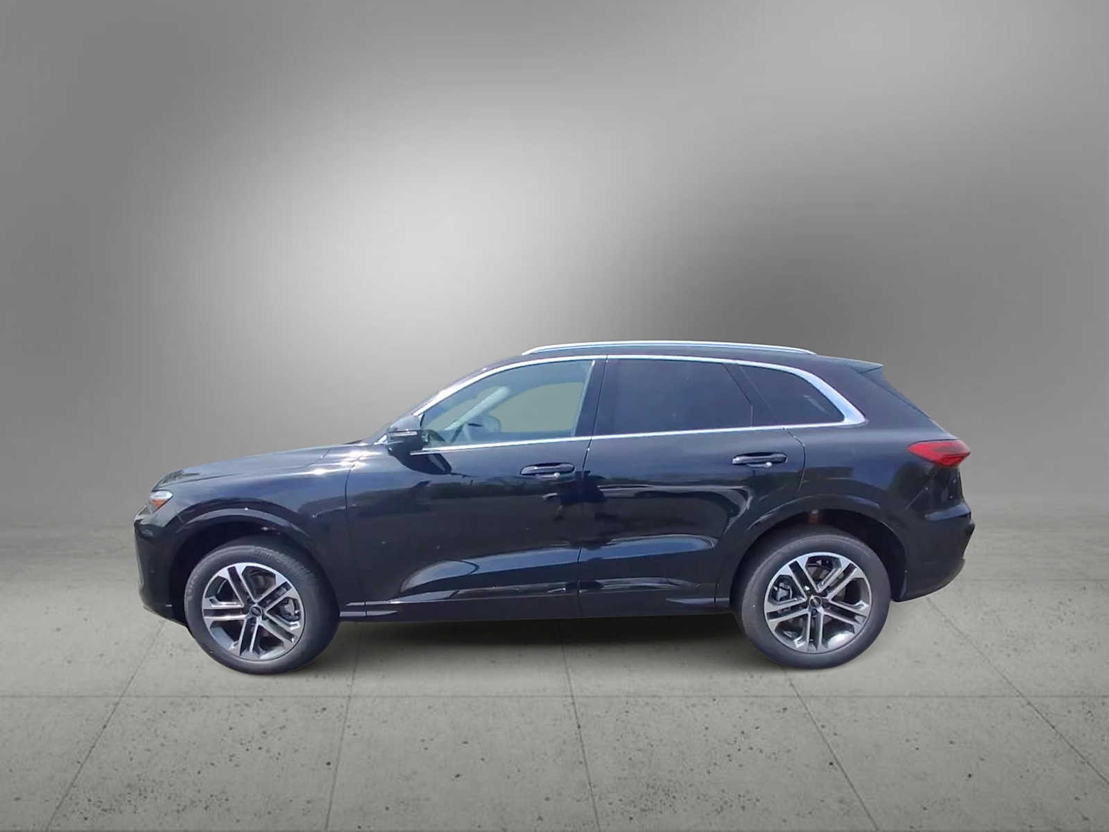 Thumbnail: 2026 Audi Q5 - 5