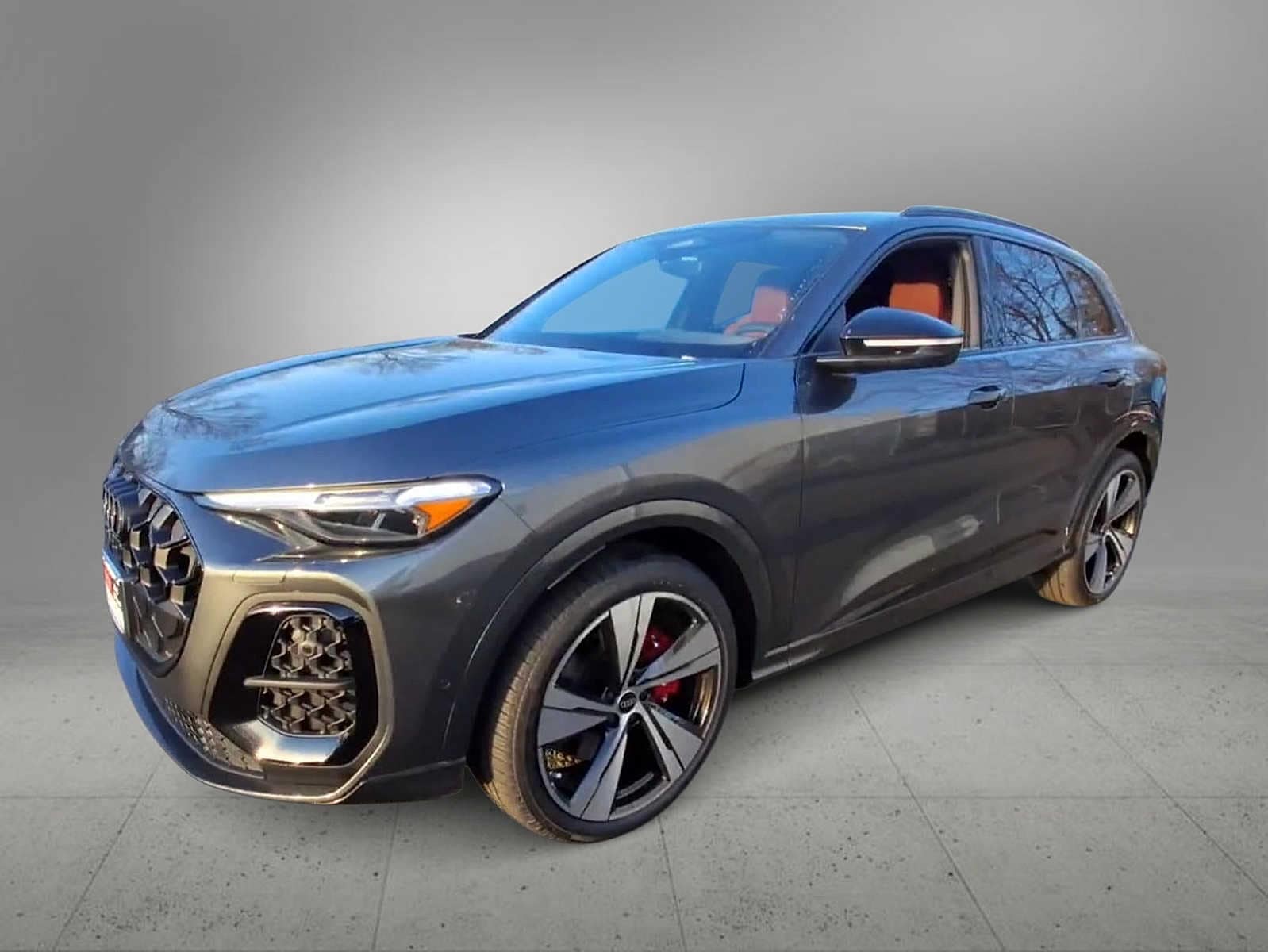Thumbnail: 2025 Audi SQ5 - 4