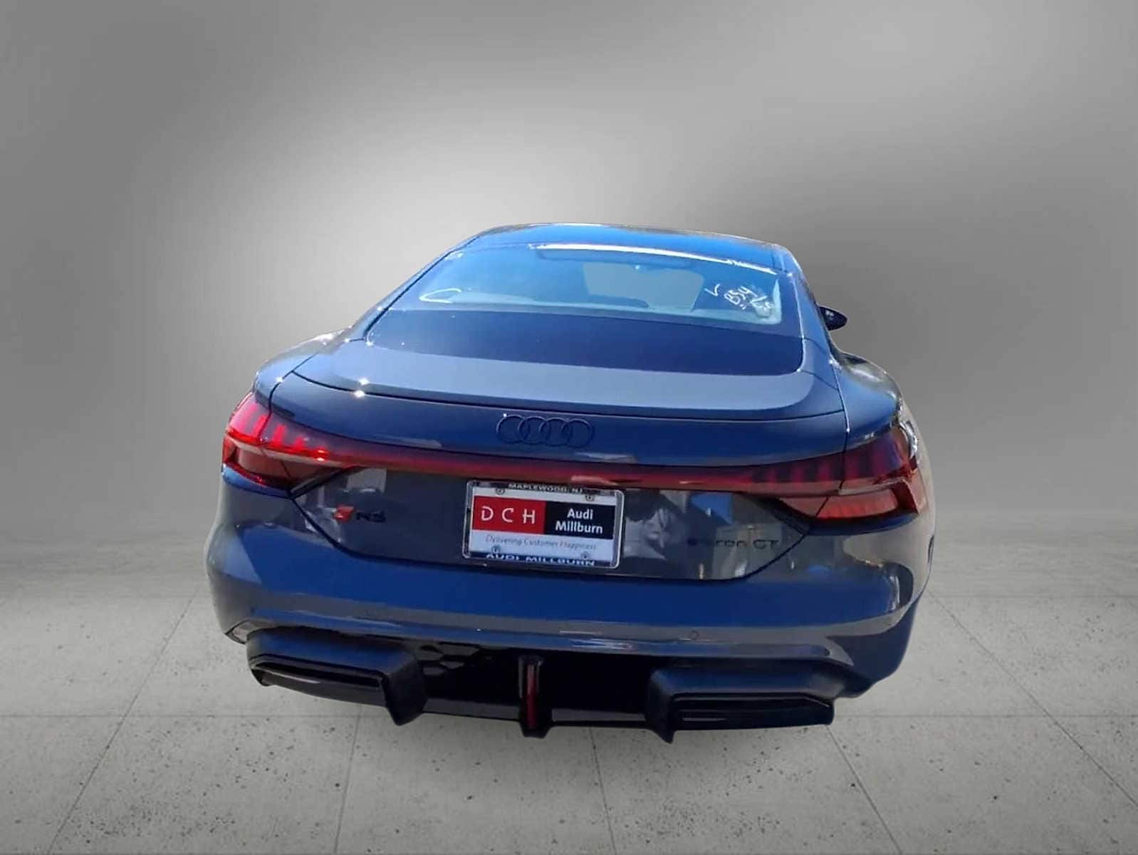 Thumbnail: 2026 Audi RS e-tron GT - 7