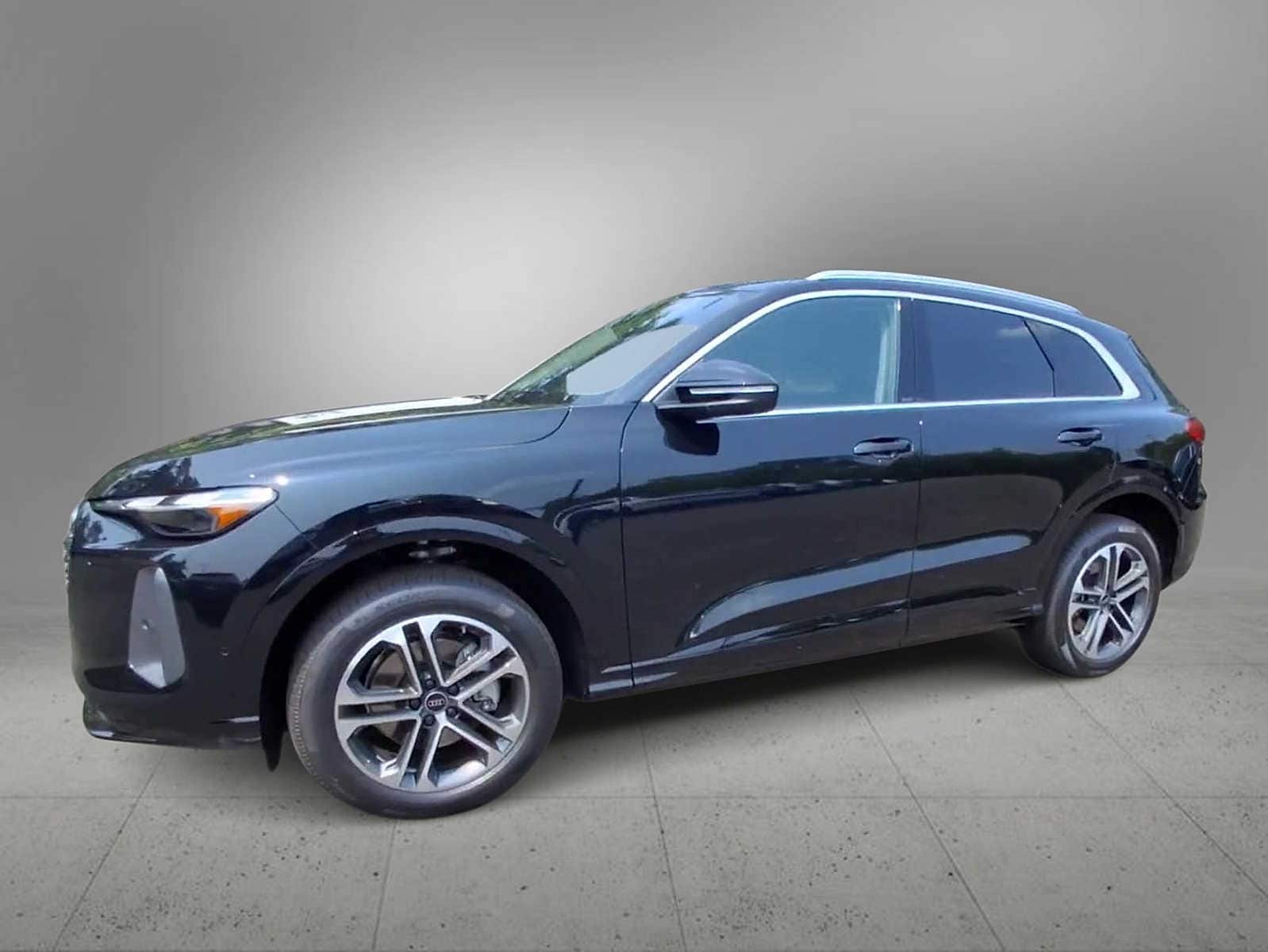 Thumbnail: 2025 Audi Q5 - 4