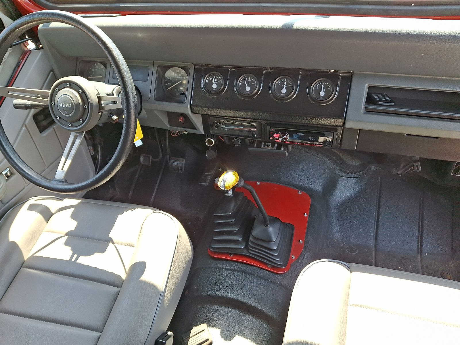 Thumbnail: 1990 Jeep Wrangler - 10