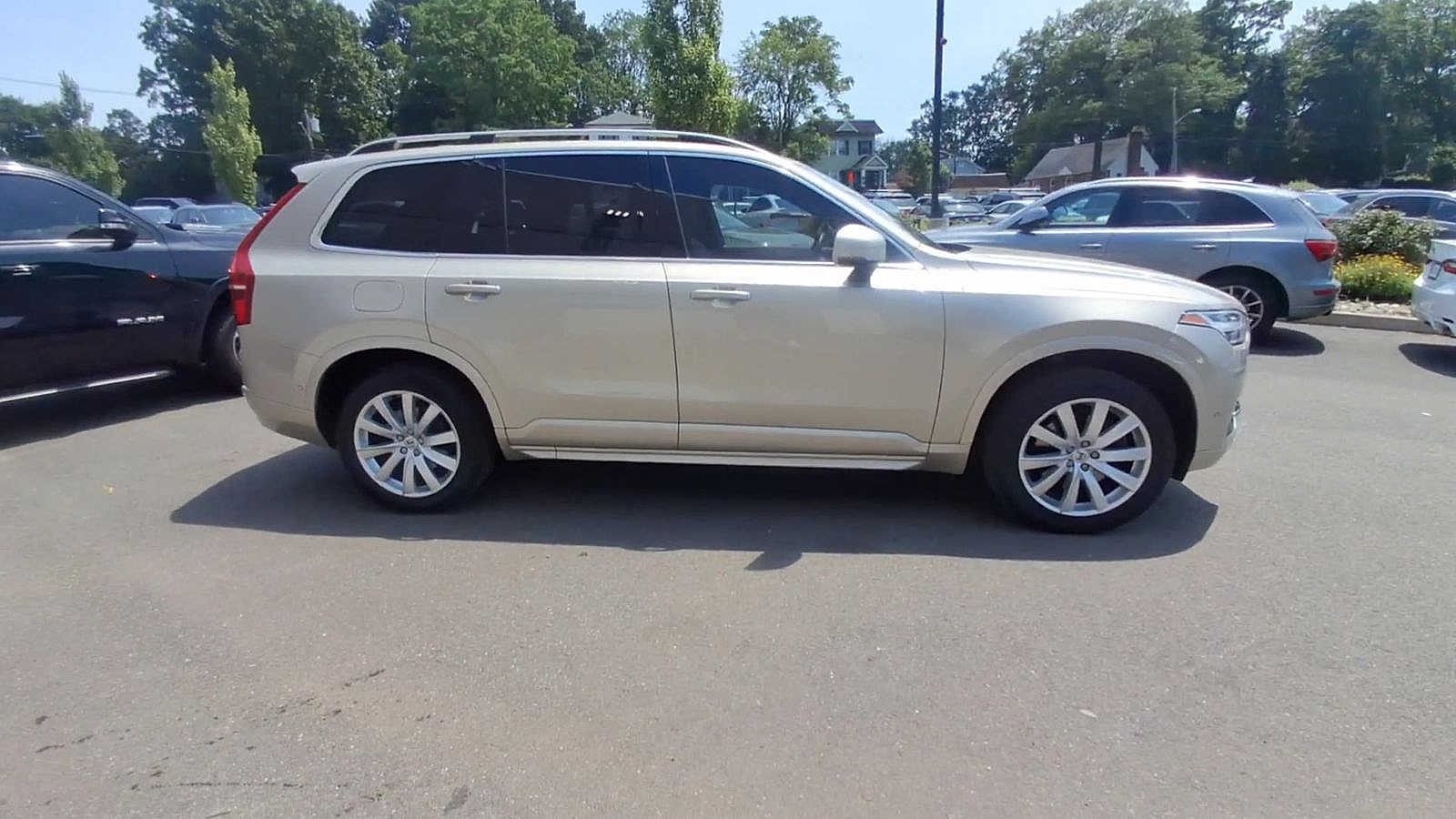 Thumbnail: 2018 Volvo XC90 - 8