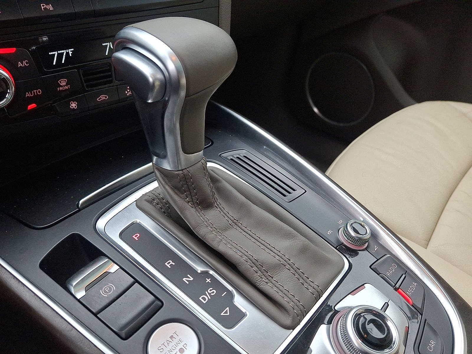 Thumbnail: 2015 Audi Q5 - 12