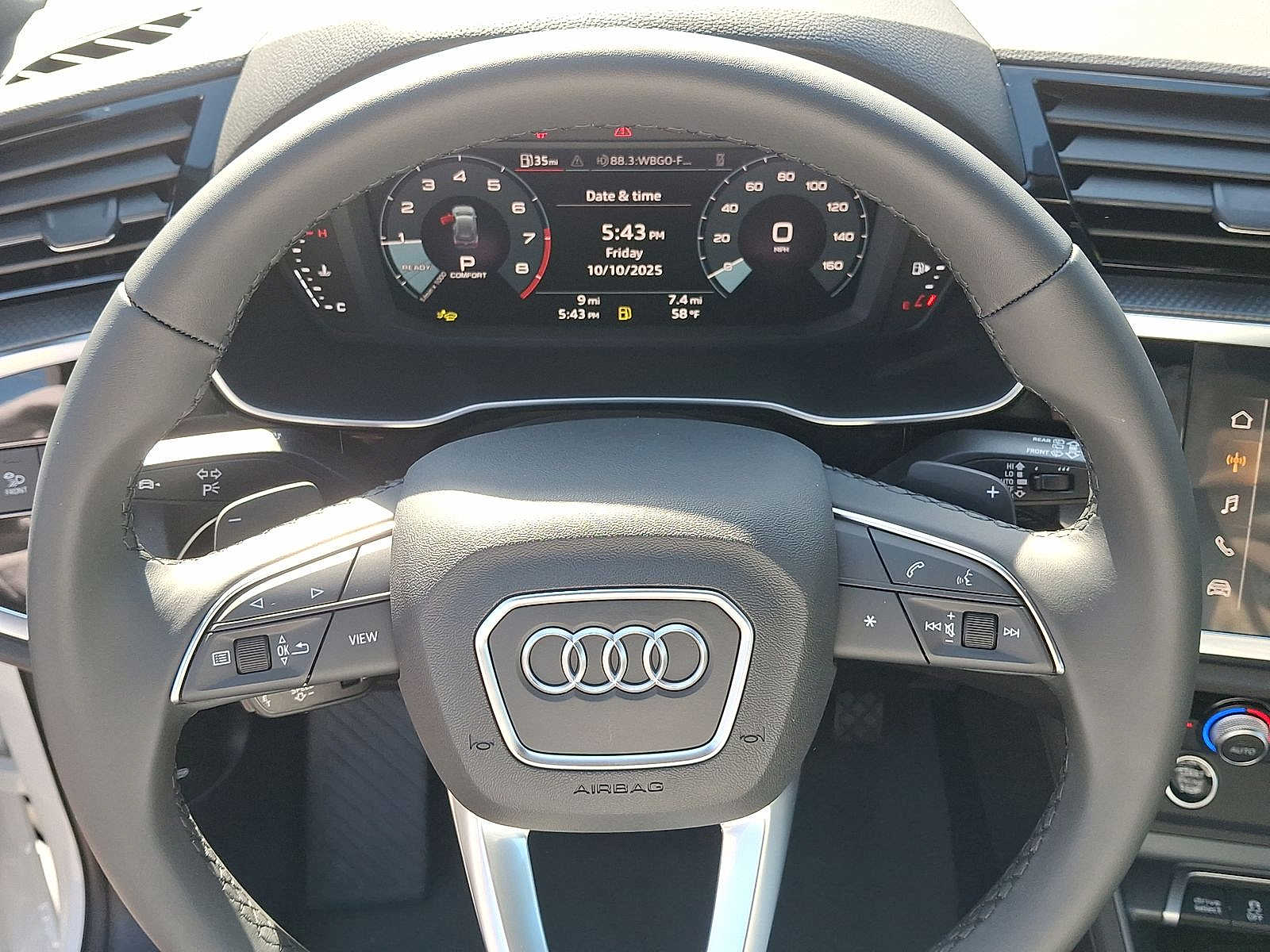 Thumbnail: 2025 Audi Q3 - 15