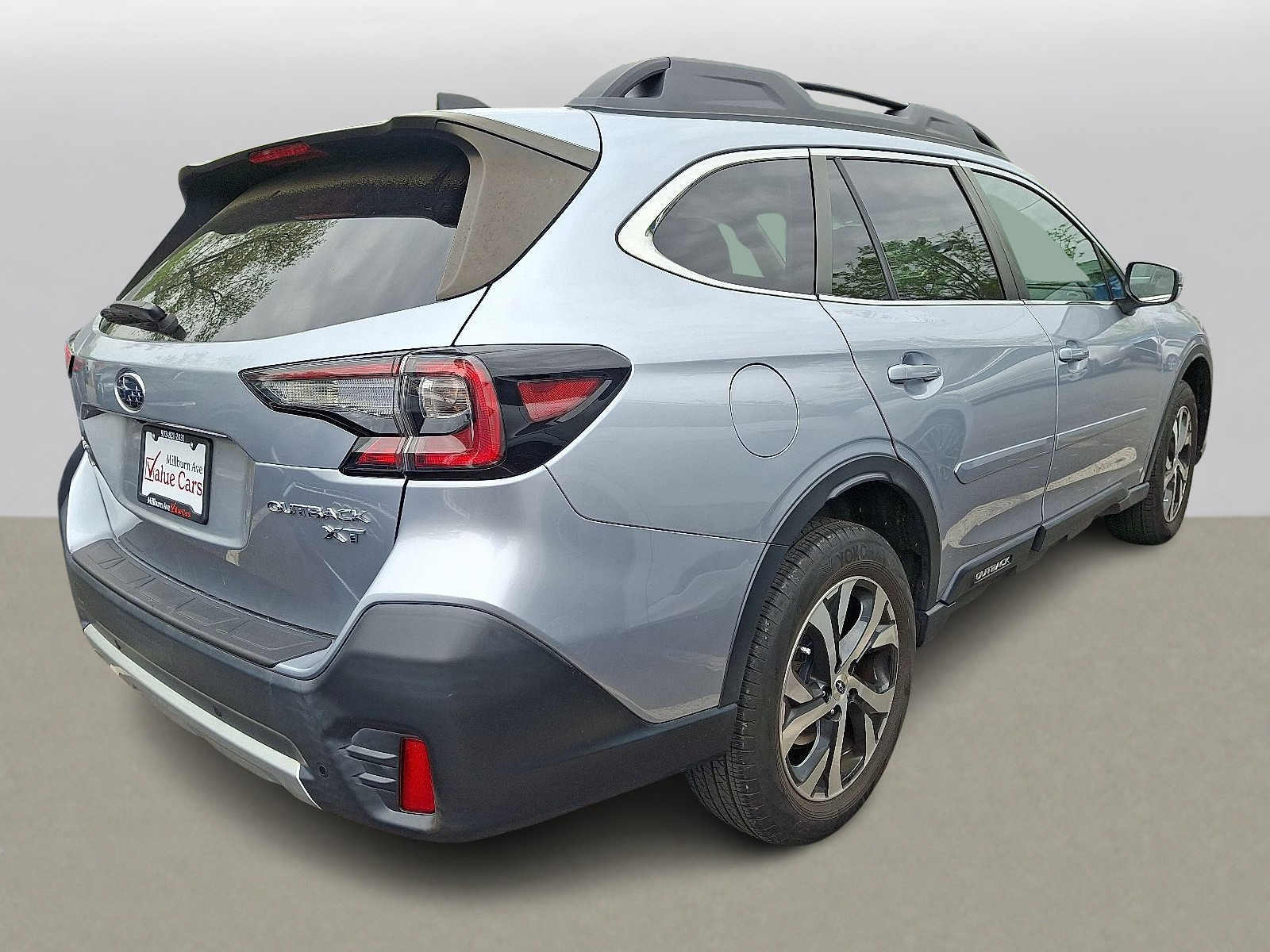 Thumbnail: 2022 Subaru Outback - 3