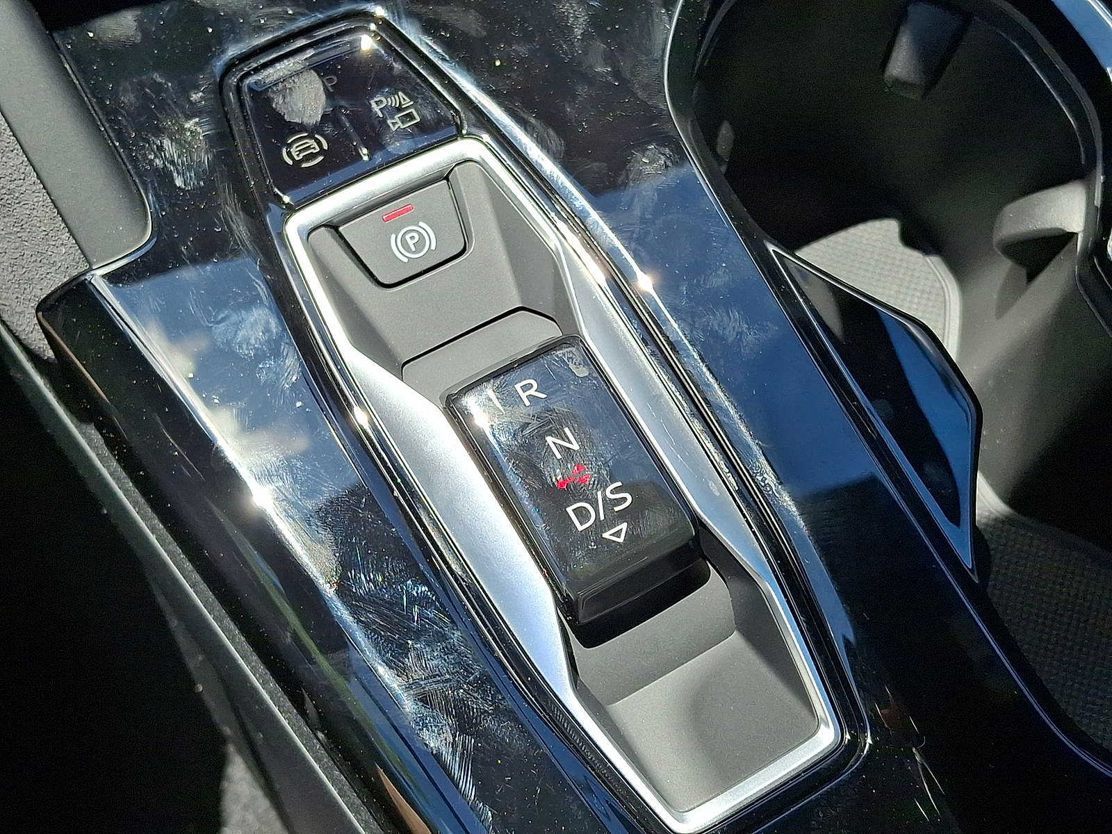 Thumbnail: 2026 Audi SQ5 - 21