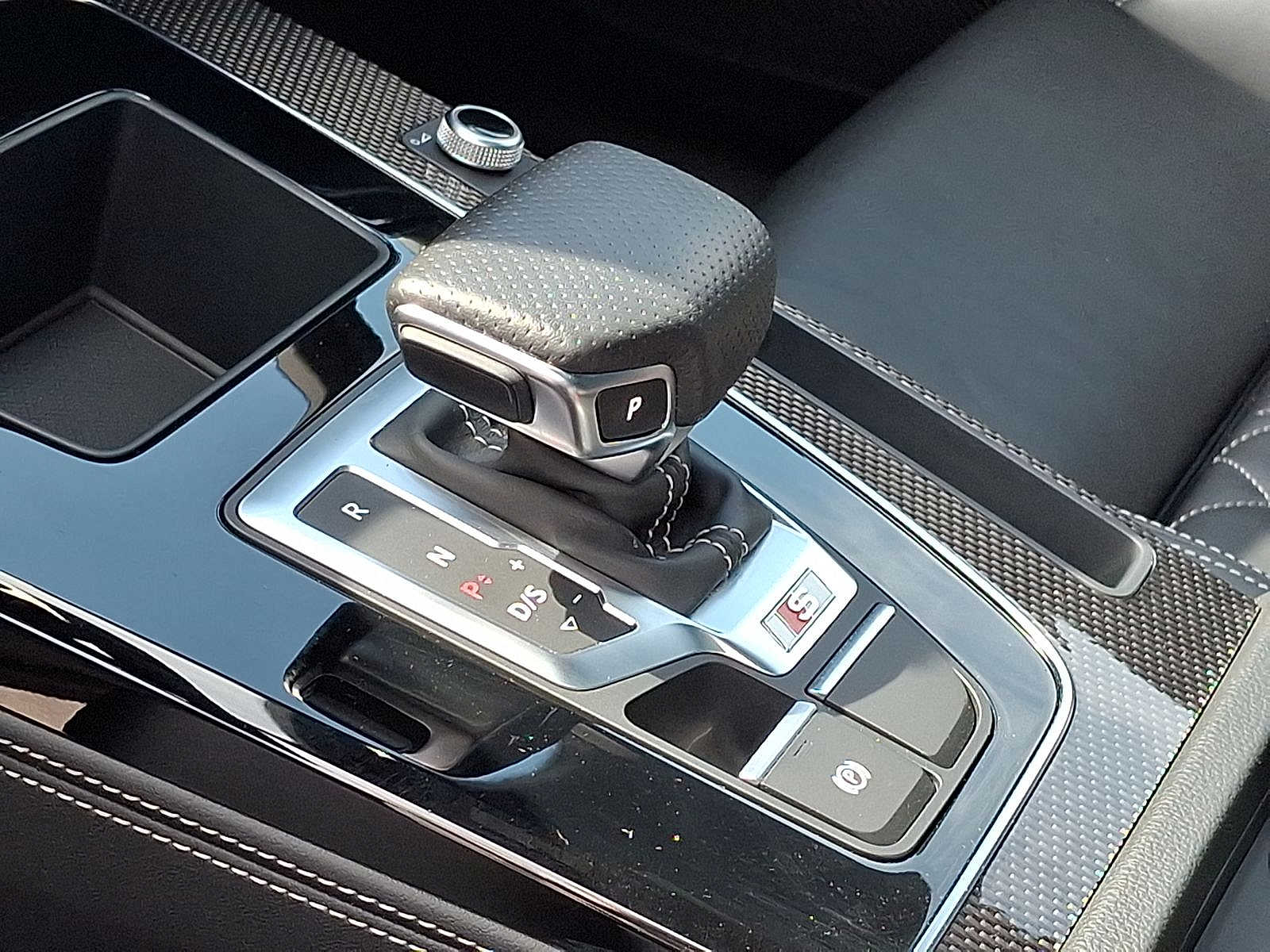 Thumbnail: 2023 Audi SQ5 - 12