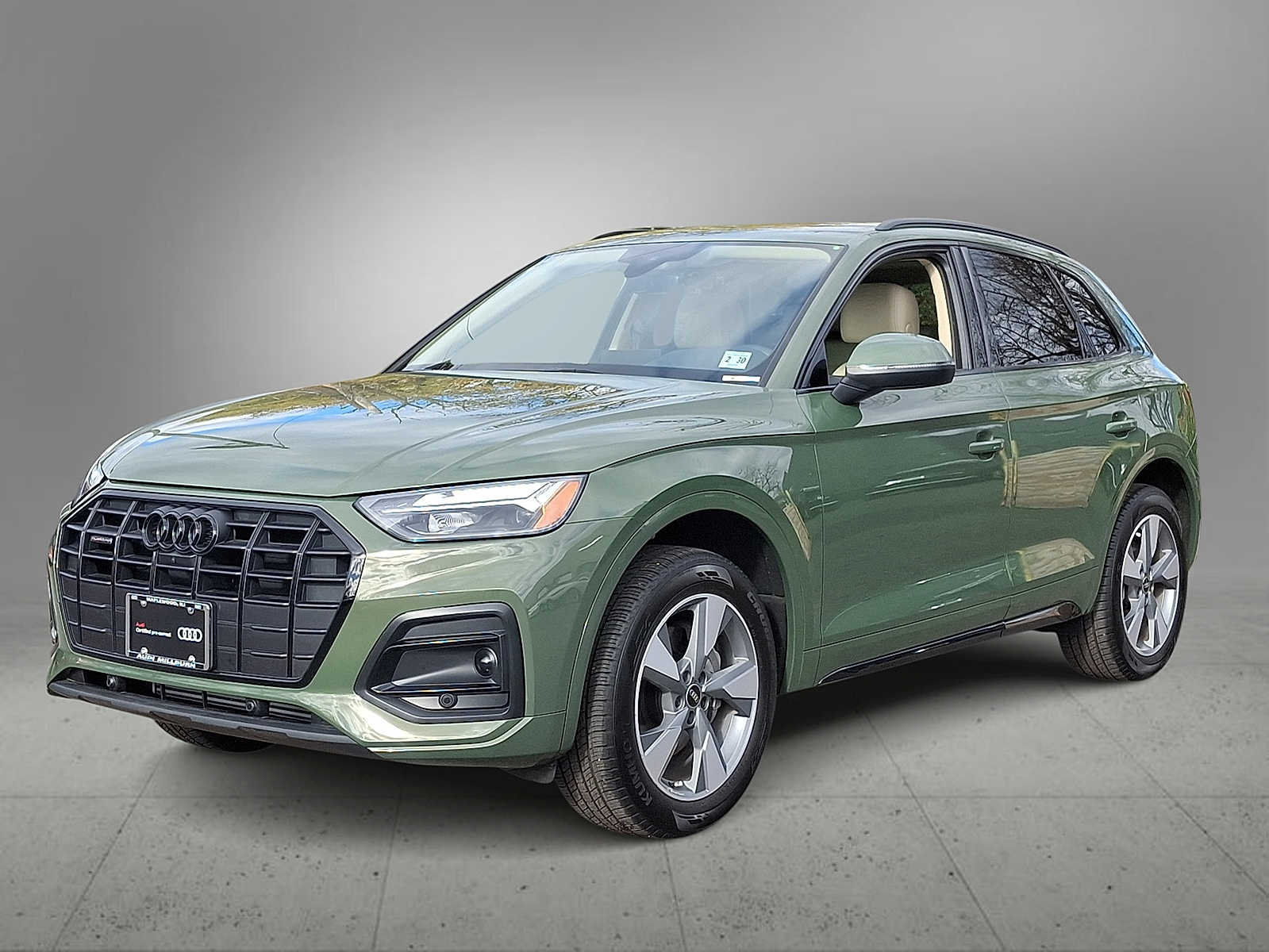 Thumbnail: 2025 Audi Q5 - 1