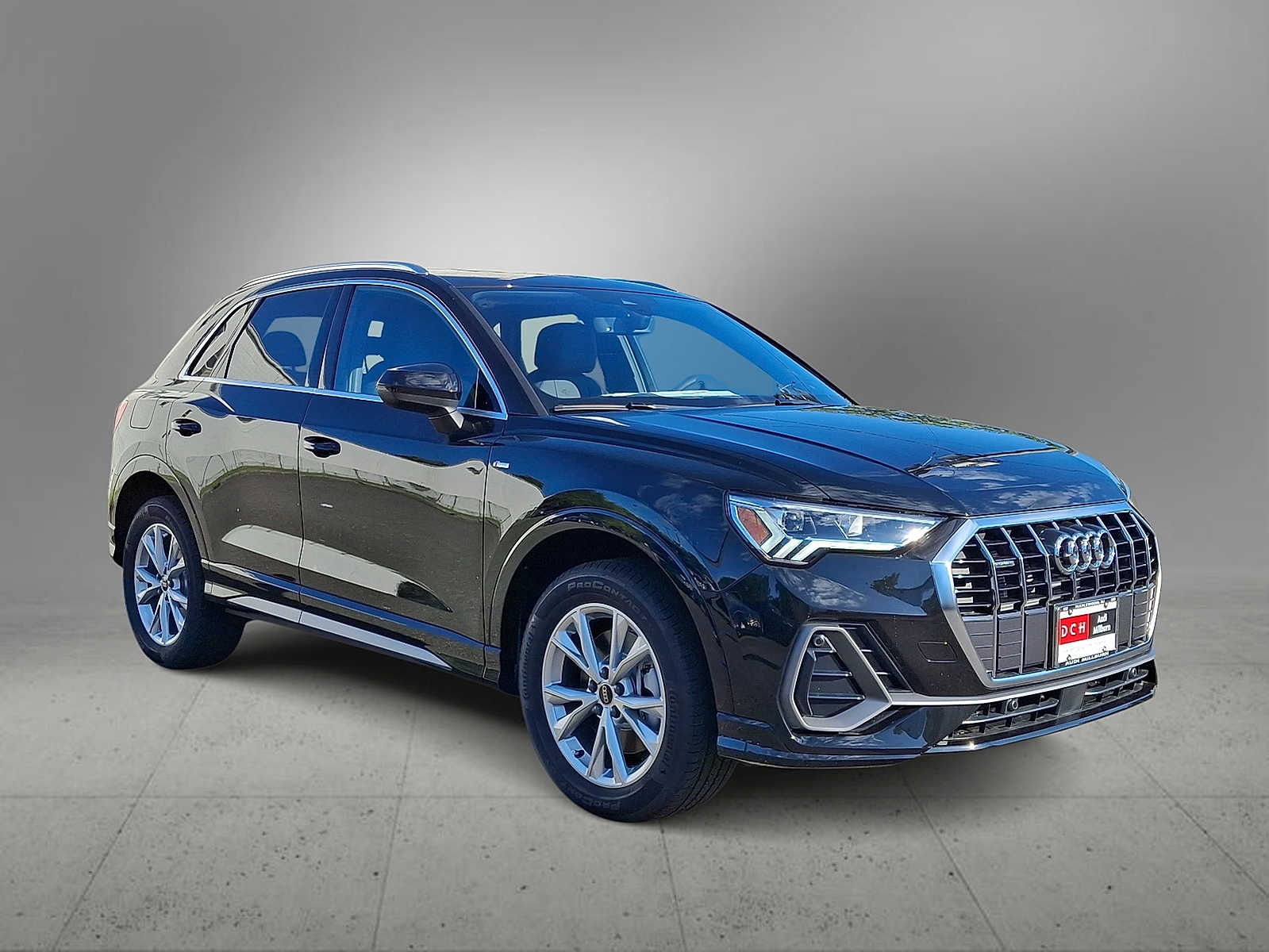 2025 Audi Q3 45 S line Premium