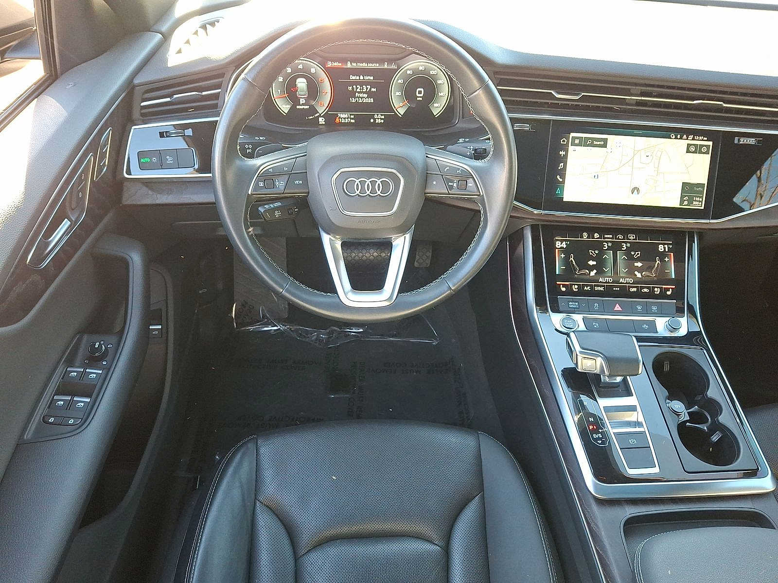 Thumbnail: 2021 Audi Q8 - 21